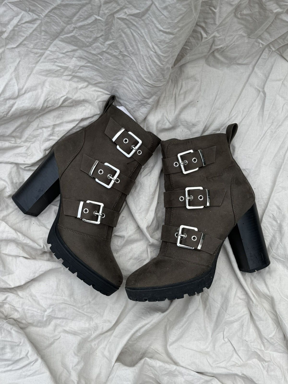 Other Ankle Boot with Buckle Size US 9 / IT 39 - 1 Thumbnail