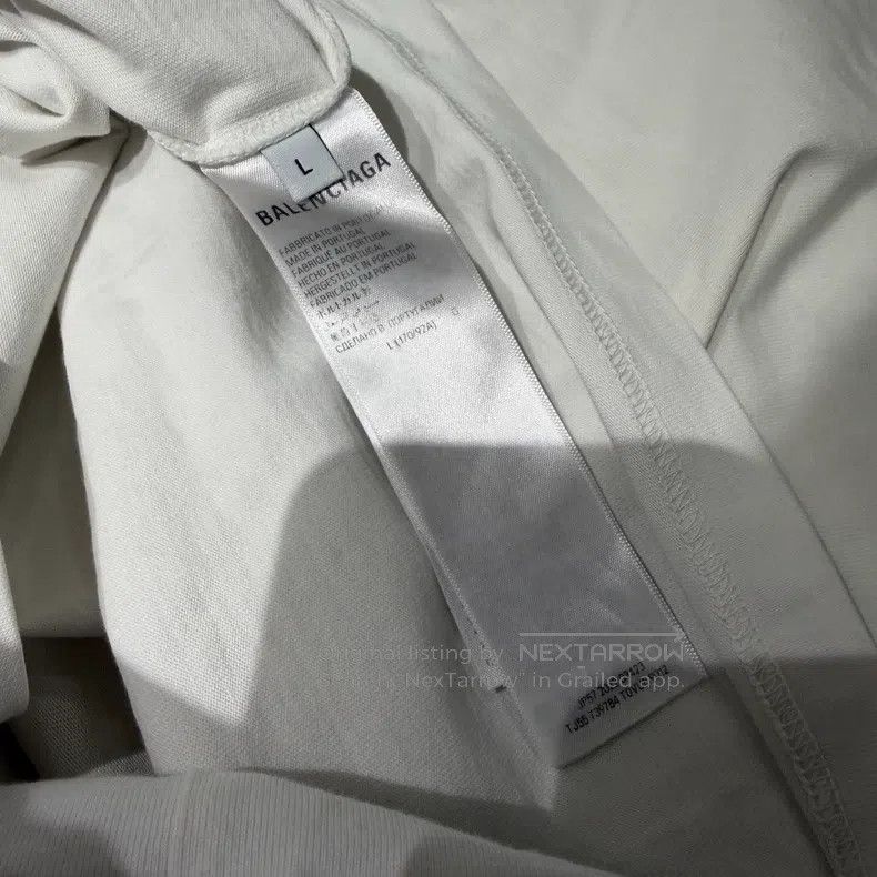 Balenciaga Balenciaga Crystal Round Neck Short Sleeve Size US L / EU 52-54 / 3 - 5 Thumbnail