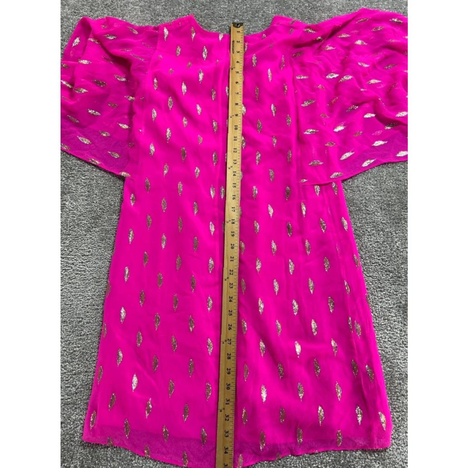 Lilly Pulitzer Lilly Pulitzer Shalynn Caftan Silk Dress Womens 2 Purple Diamond Metallic Clip Kaftan Short Sleeve V-Neck Pullover Dress Casual 2 Womens Size XS / US 0-2 / IT 36-38 - 5 Thumbnail