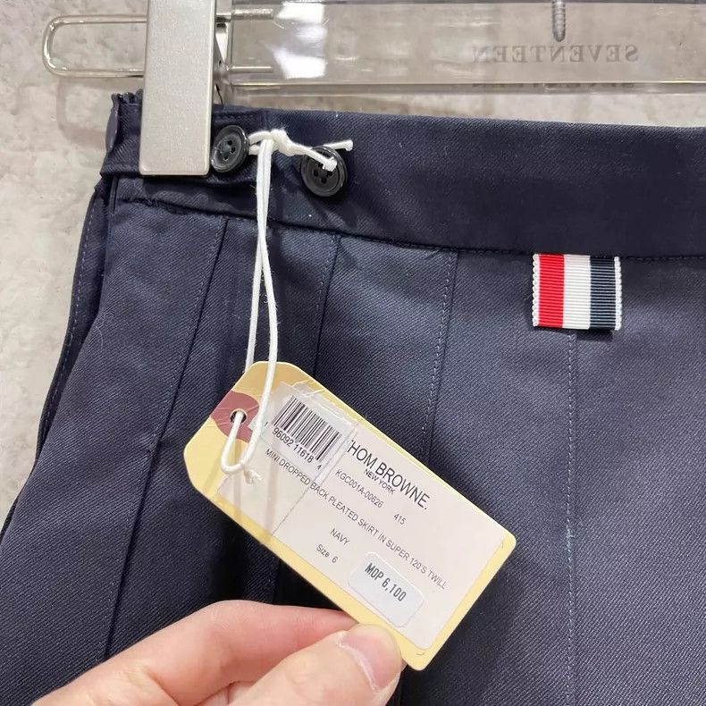 Thom Browne Thom Browne Blue Navy pleated skirt with stripes Size 27" / US 4 / IT 40 - 3 Thumbnail