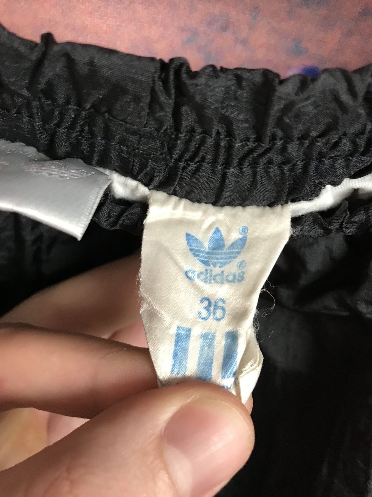 Vintage Vintage Adidas nylon shorts size L Size US 34 / EU 50 - 5 Thumbnail