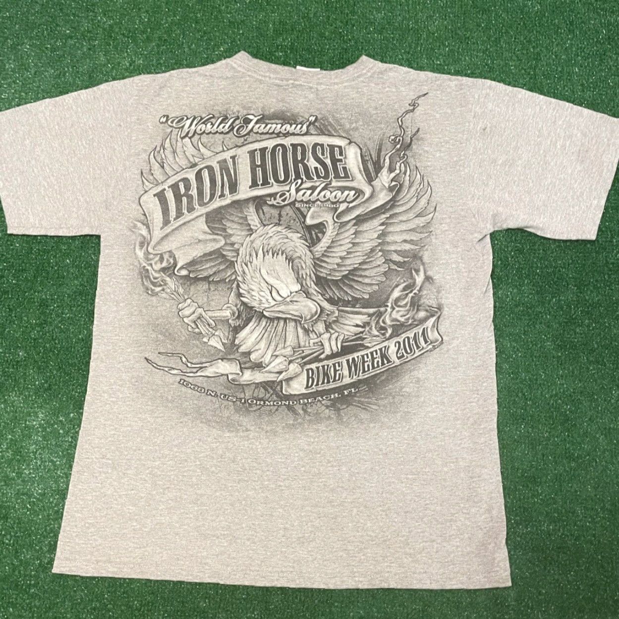Vintage VINTAGE 90s Y2K Iron Horse Saloon Bike Week Biker Bar Eagle Shirt M Florida Mens Regular Gray Short Sleeve T-Shirt Size US M / EU 48-50 / 2 - 4 Thumbnail