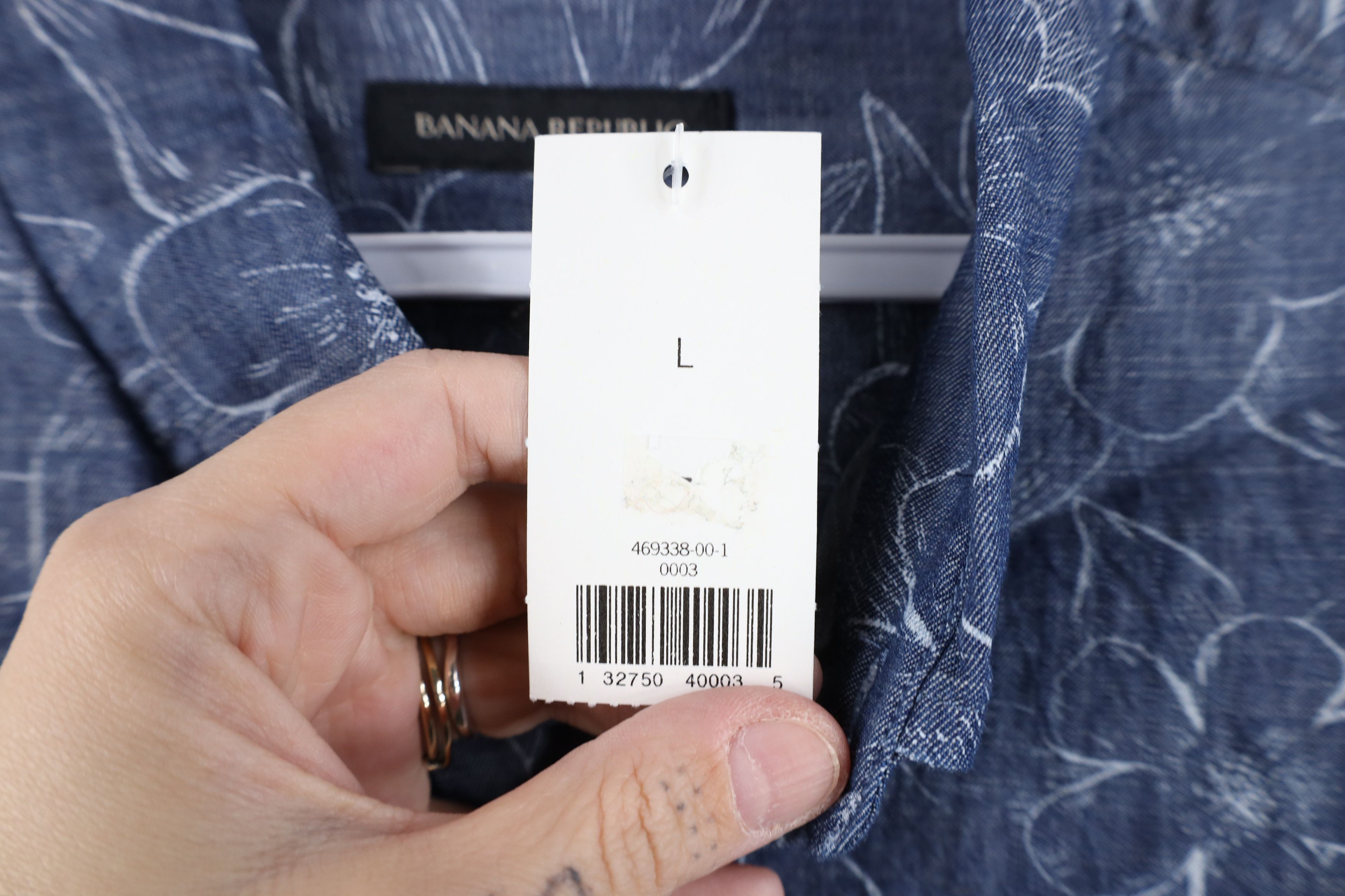 Banana Republic New Banana Republic Flower Collared Button Down Shirt Blue Size US L / EU 52-54 / 3 - 5 Thumbnail