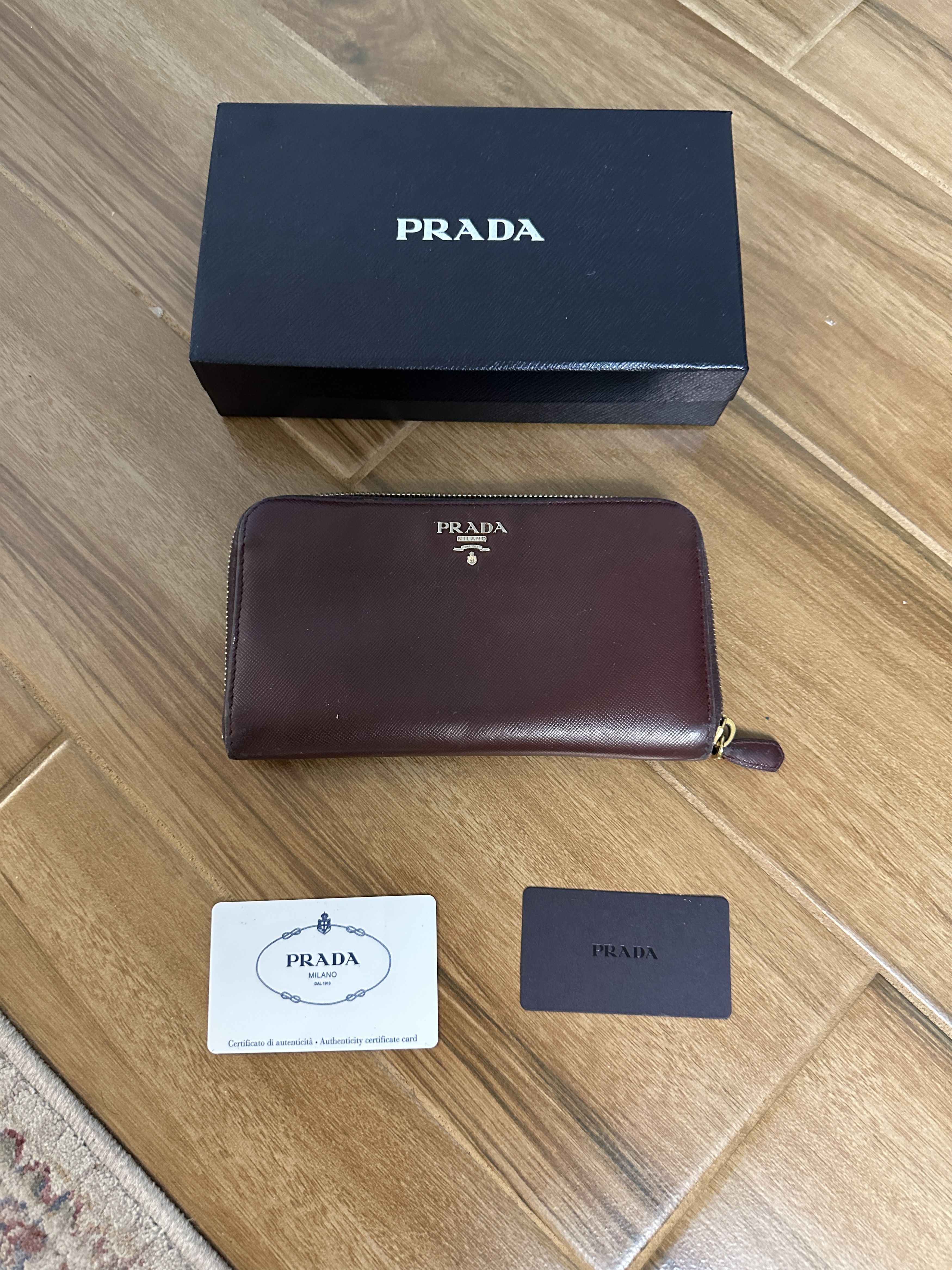 Prada Prada Saffiano Women' Metal Granato Leather zip Long Wallet Size ONE SIZE - 1 Thumbnail