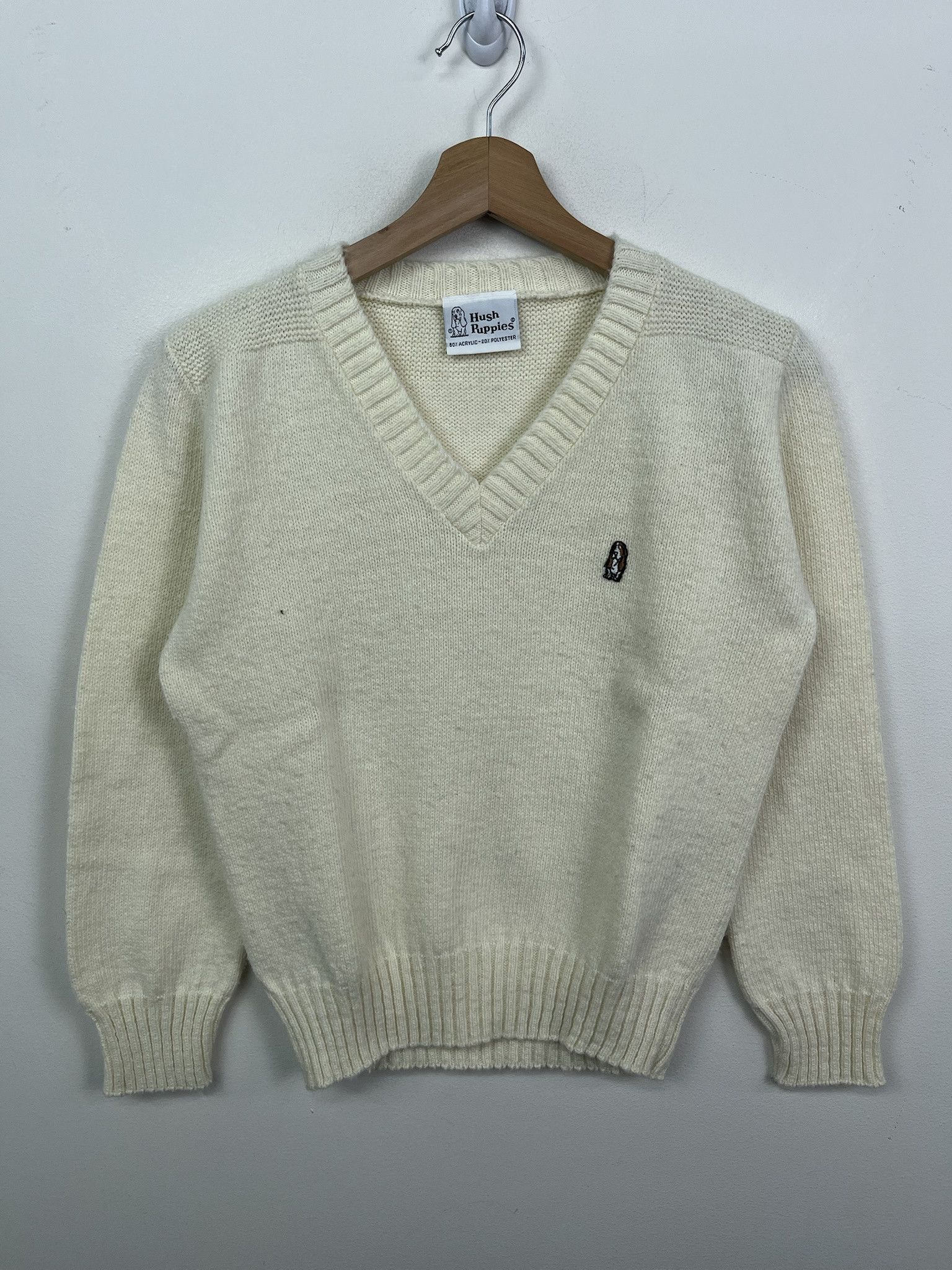 Other Vintage 1980s Hush Puppies White Acrylic Knit Sweater Size S Size US S / EU 44-46 / 1 - 1 Thumbnail