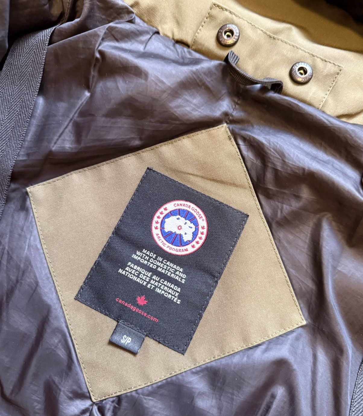 Canada Goose Canada Goose Padded Down Women’s Jacket Green Parka Size S Size S / US 4 / IT 40 - 11 Thumbnail