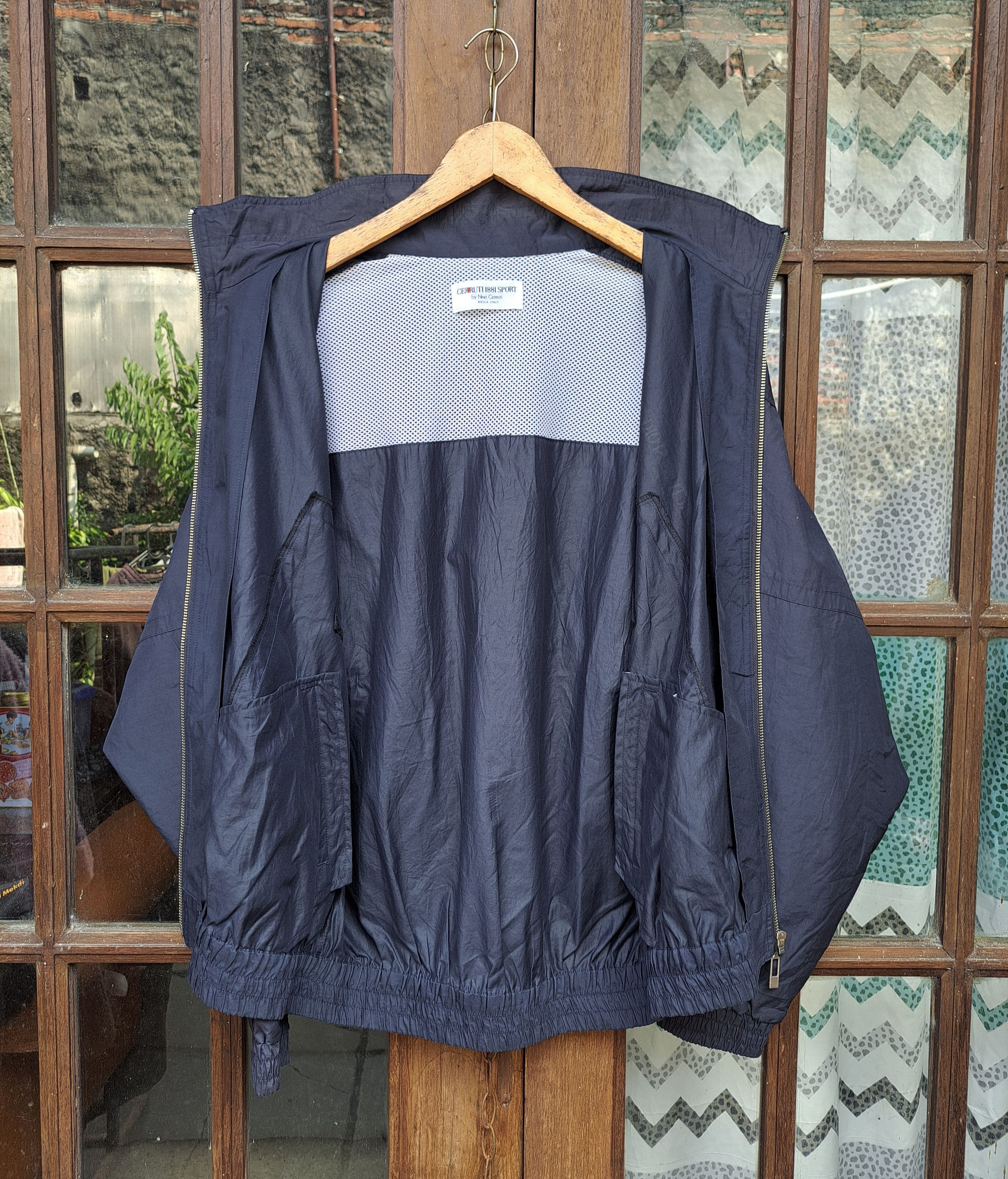 Cerruti 1881 Vintage cerruti 1881 by nino cerutti light jacket Size US M / EU 48-50 / 2 - 6 Thumbnail