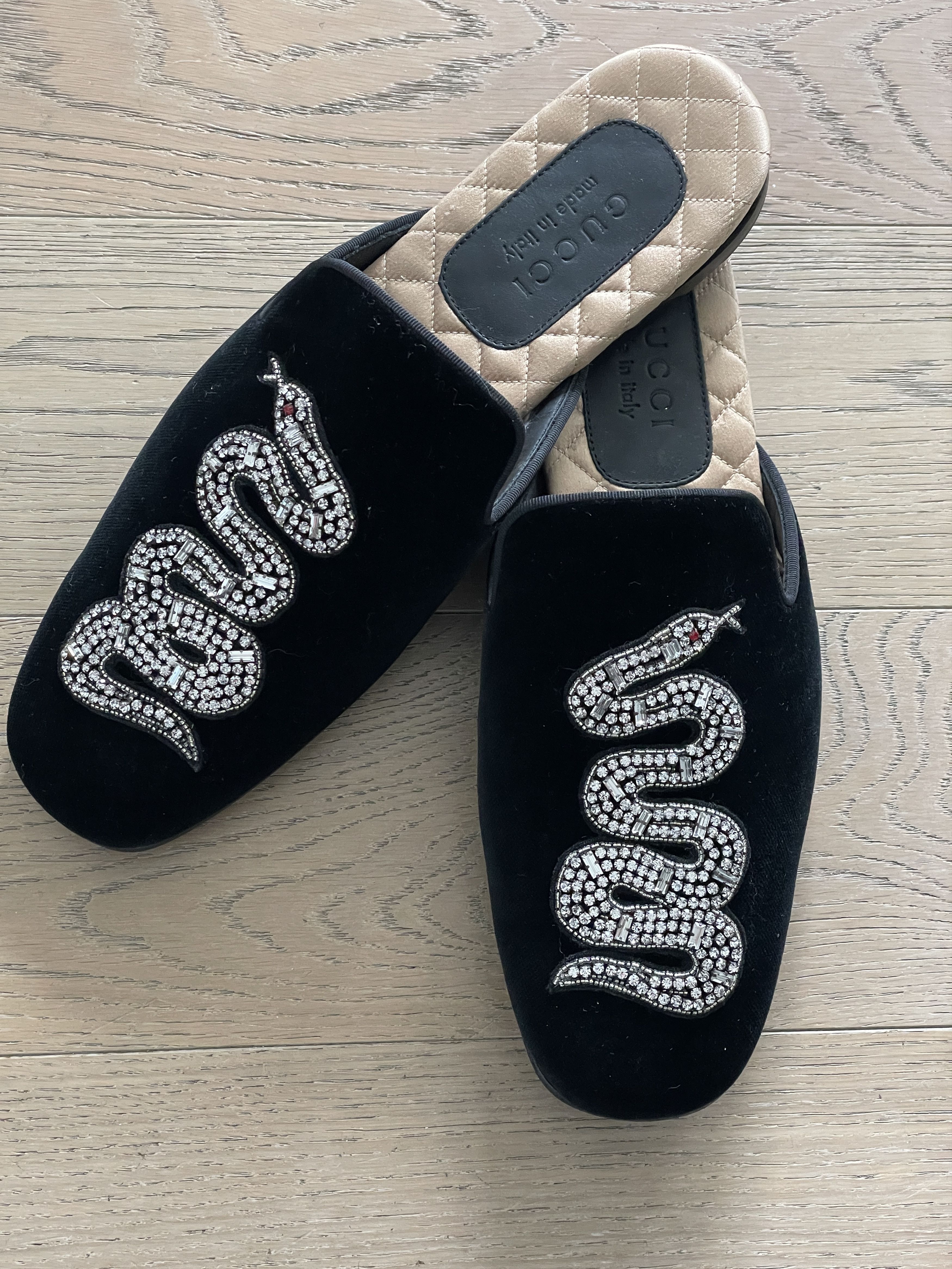 Gucci Gucci Lawrence Velvet Snake Jewel Slippers Mules Pri Size US 9 / EU 42 - 2 Thumbnail