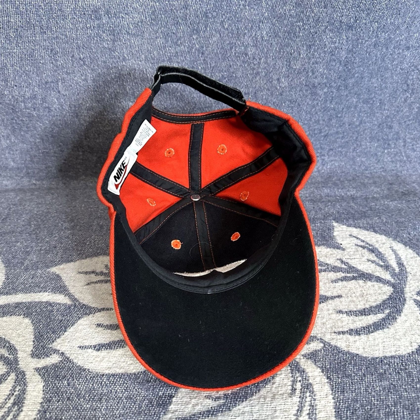 Nike VINTAGE Nike Hat Cap Adult Red Strapback Baseball Logo 90s 2000s OS Mens Men Size ONE SIZE - 7 Thumbnail