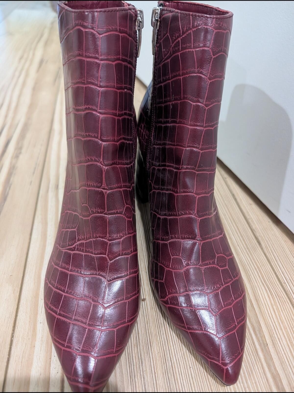 Other Marc Fisher Croc-Embossed Pointed Toe Ankle Booties Size US 7.5 / IT 37.5 - 6 Thumbnail