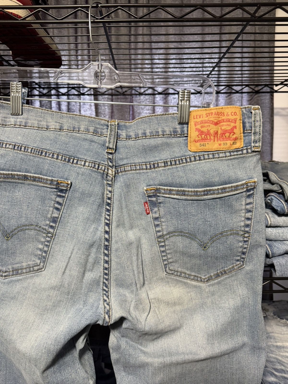 Levi's Levi’s 541 Original Zipper Fly Faded Washed Distressed 33x32 Size US 33 - 3 Thumbnail