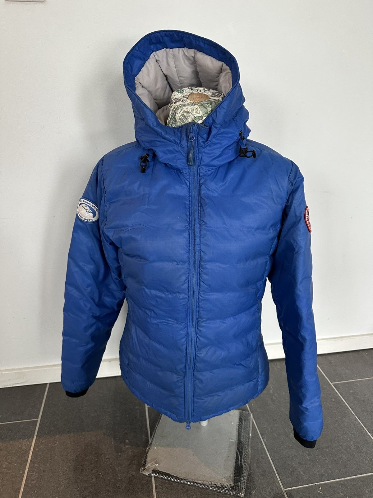 Canada Goose CANADA GOOSE LODGE HOODY WOMENS PBI MODEL RARE! Size M / US 6-8 / IT 42-44 - 1 Thumbnail