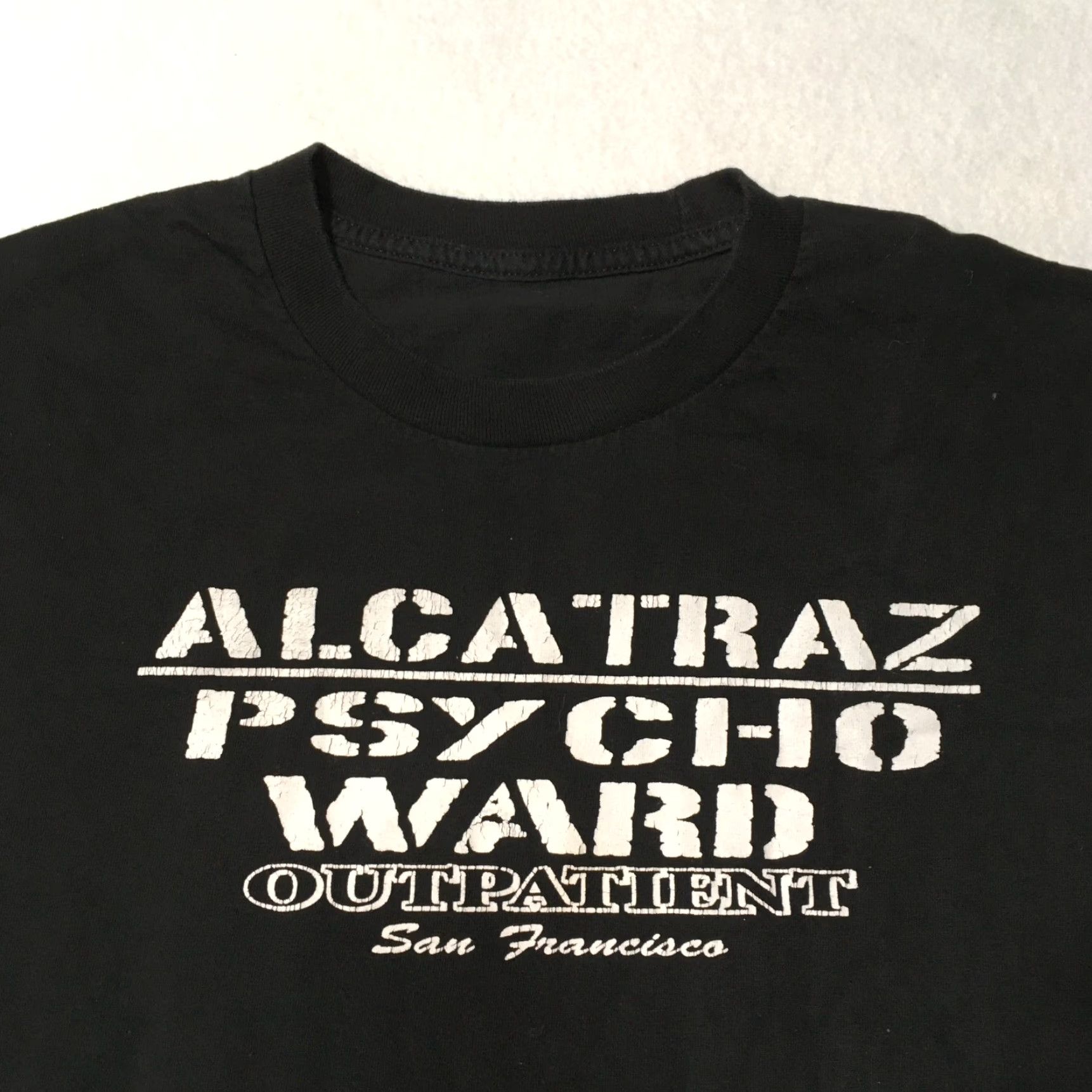 Fruit Of The Loom VINTAGE Alcatraz Tshirt Grunge Retro San Francisco XL Black 90s California Punk Rock Nike? Size US XL / EU 56 / 4 - 2 Thumbnail