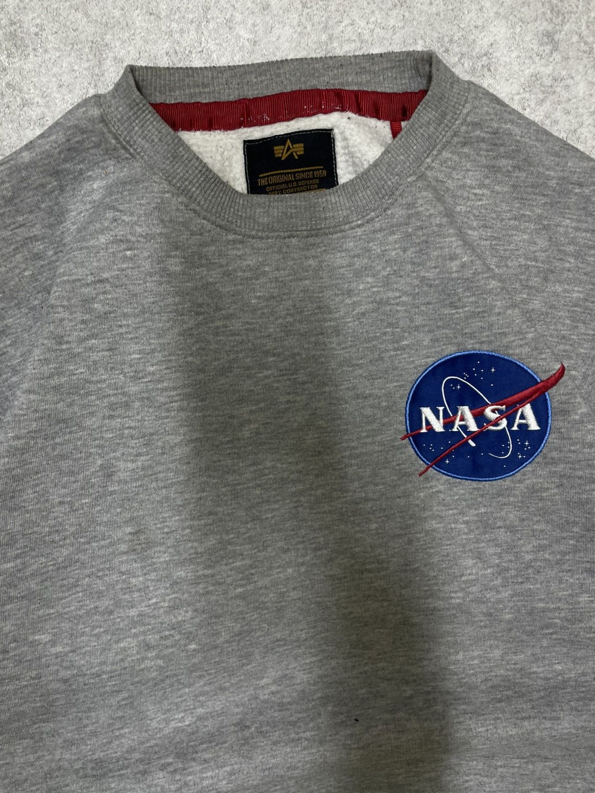 Alpha Industries × NASA Y2K Alpha Industries Grey Sweatshirt NASA Logo Size US M / EU 48-50 / 2 - 5 Thumbnail