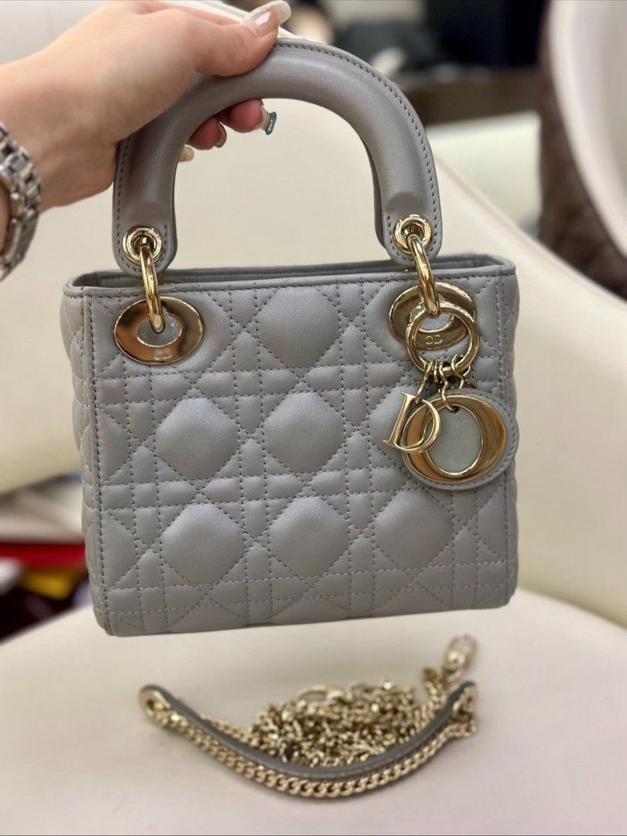 Dior Pre-loved Bag Very good condition Size ONE SIZE - 1 Thumbnail
