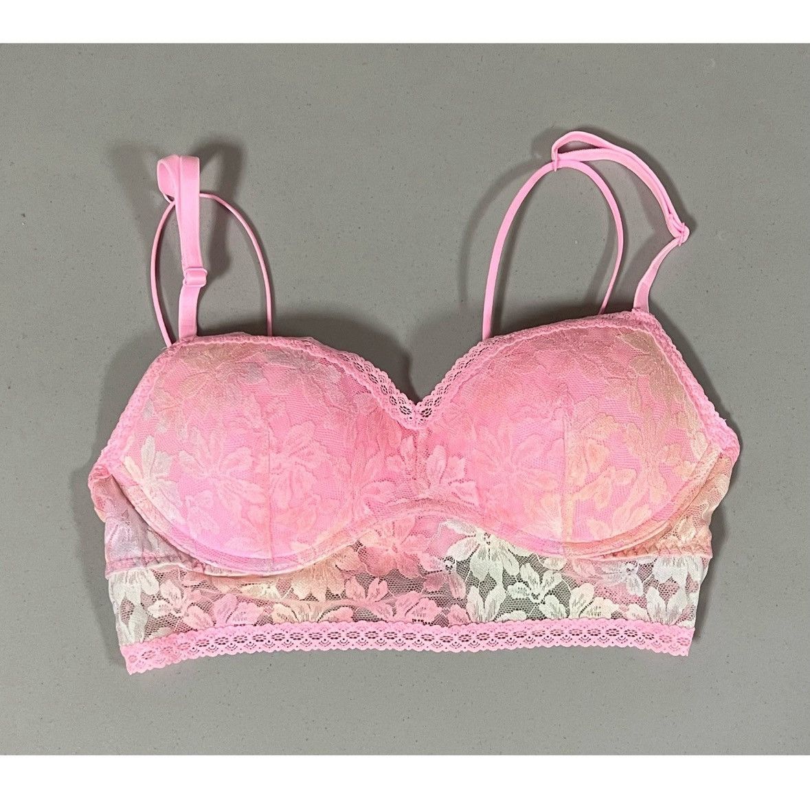 Victoria's Secret Victoria’s Secret Floral Lace Push-Up Bra Bralette Size S 🌸✨ Size S / US 4 / IT 40 - 3 Thumbnail
