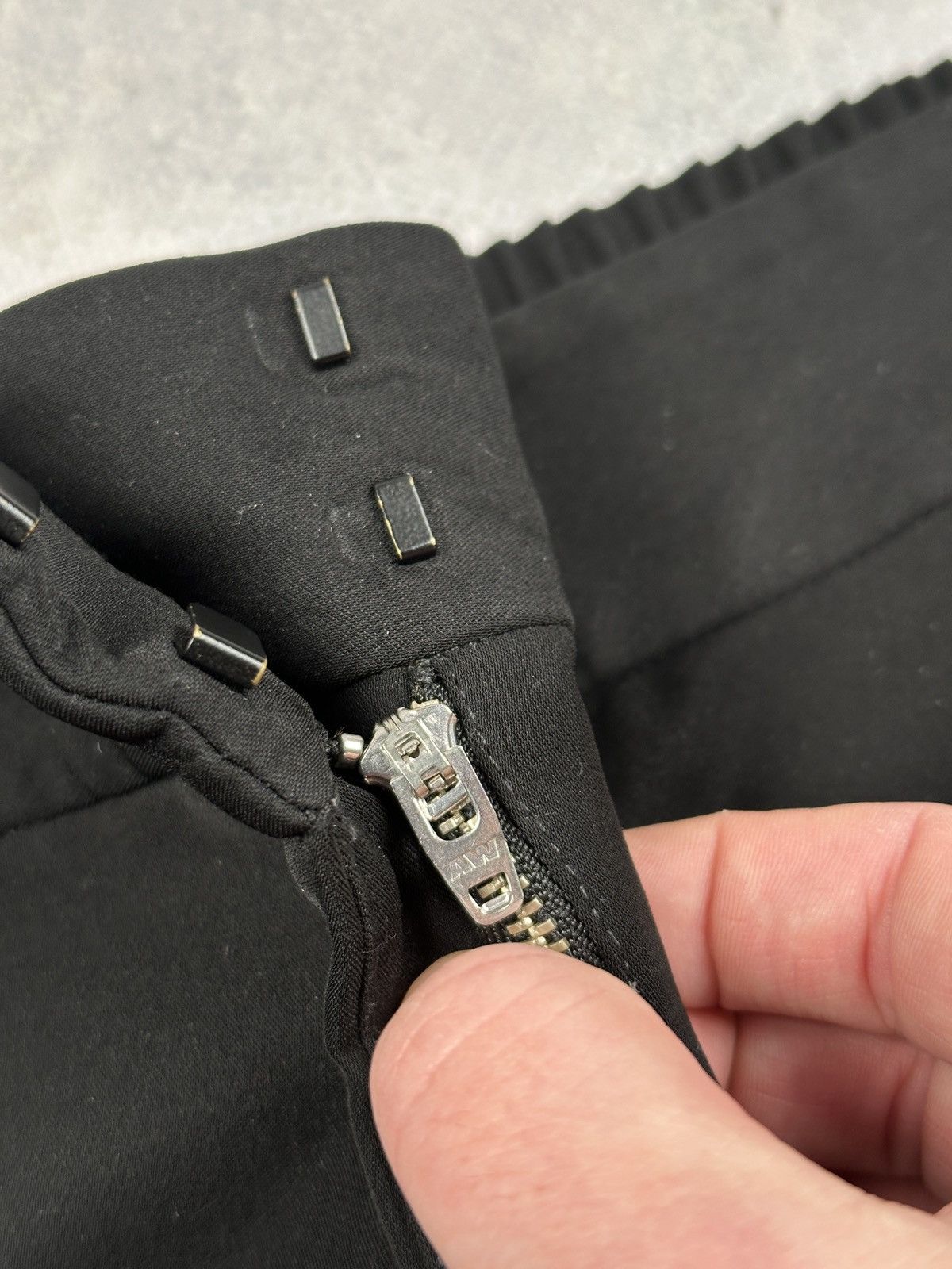 Alexander Wang Alexander Wang Minimalist Tapered Black Luxury Pants Archive Size 30" / US 8 / IT 44 - 11 Thumbnail