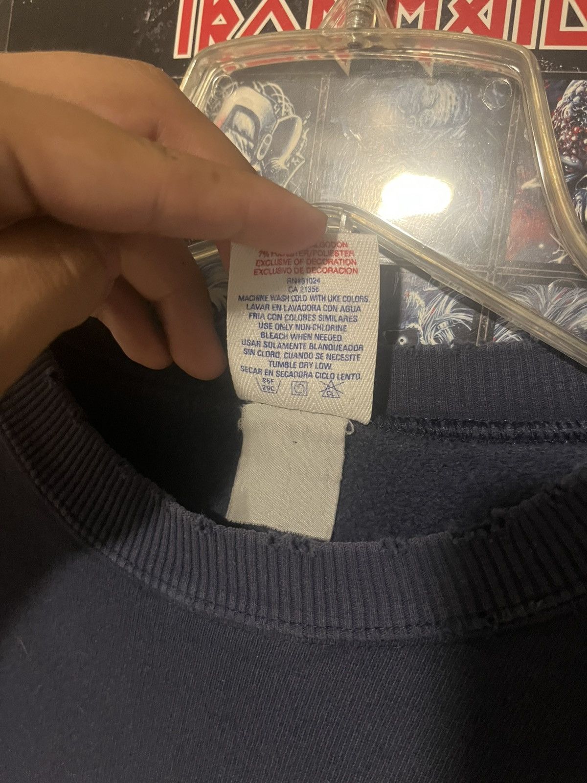 Champion Vintage Y2K 2000’s faded Champion Embroidered Grunge sweater Size US M / EU 48-50 / 2 - 5 Thumbnail