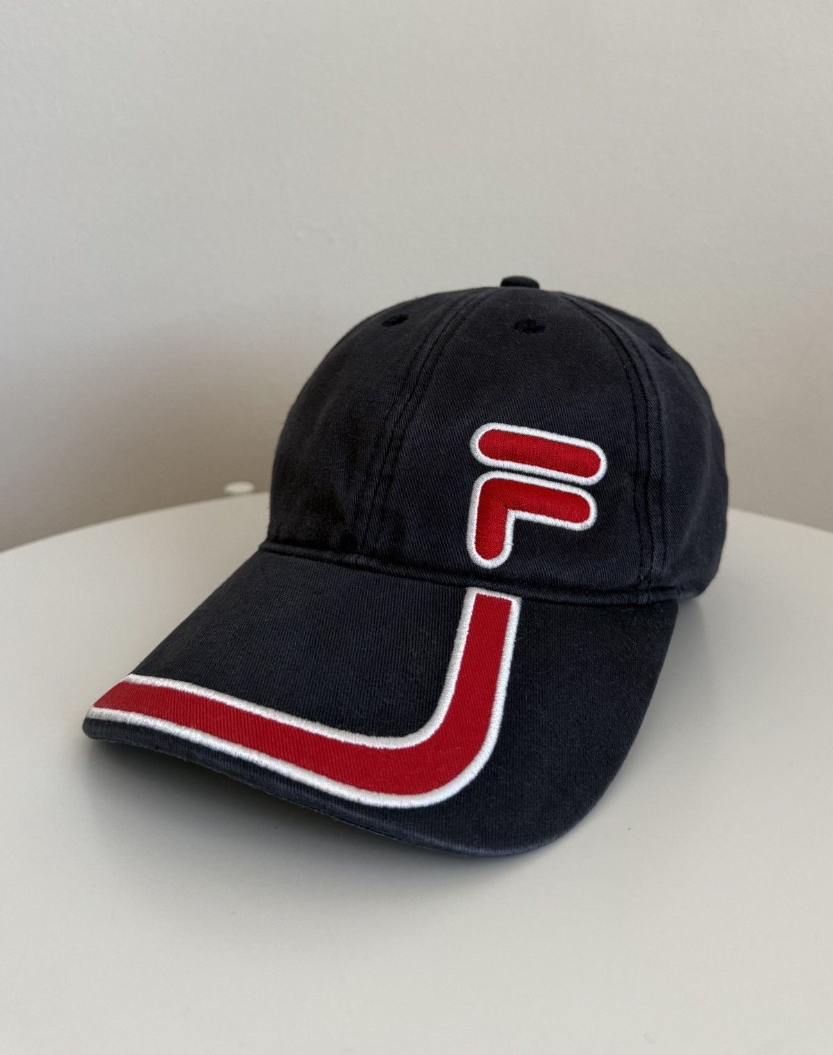 Fila Vintage 00’s Fila Old School Faded Cap Size ONE SIZE - 1 Thumbnail