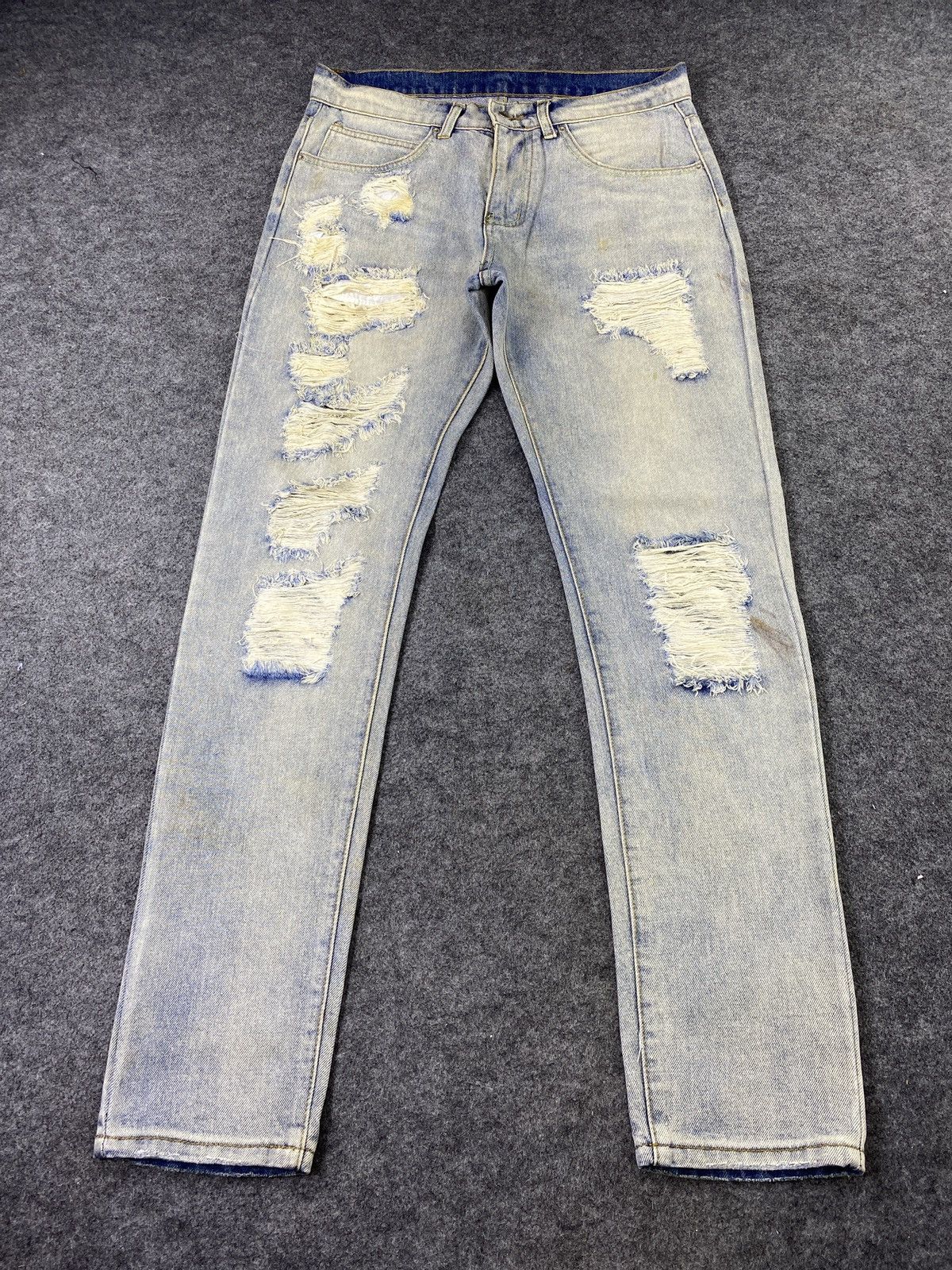 Japanese Brand Distressed Faded Blue Jeans - J1075