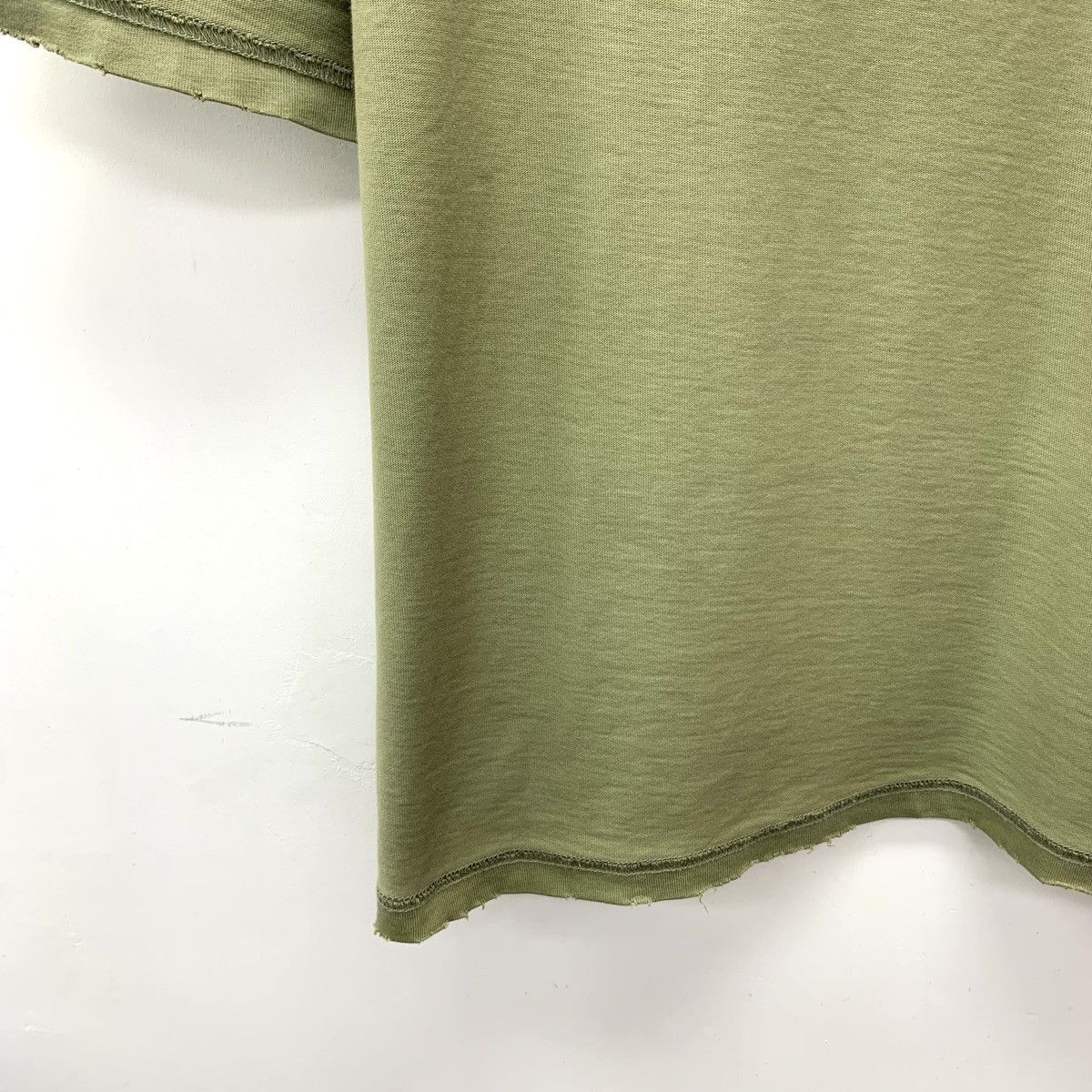 Balenciaga Balenciaga Logo Letter Embroidery Short Sleeve T-shirt K26WX Size US S / EU 44-46 / 1 - 5 Thumbnail