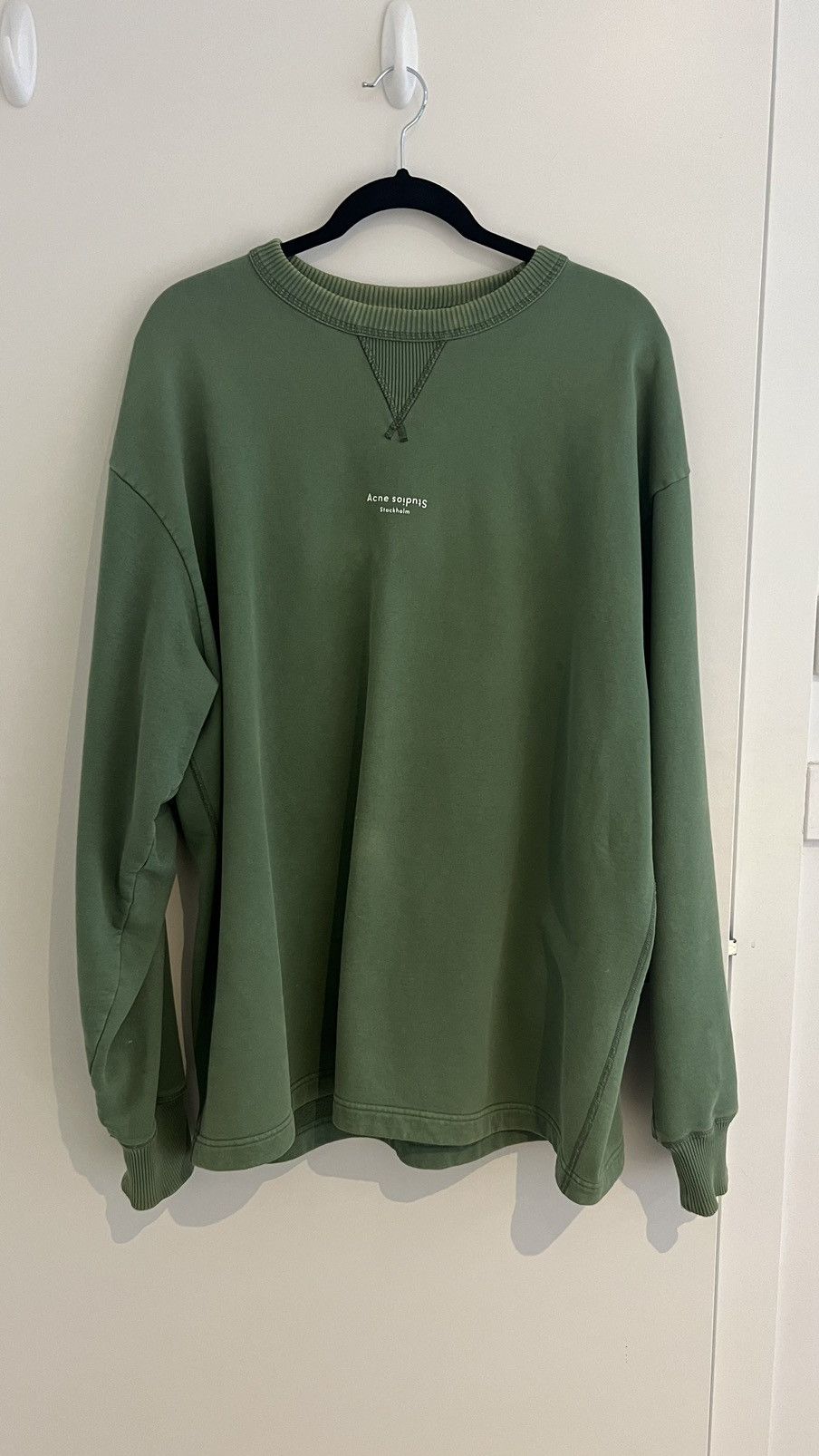 Image of Acne Studios Crew Neck Sweater in Green, Men's (Size Small)