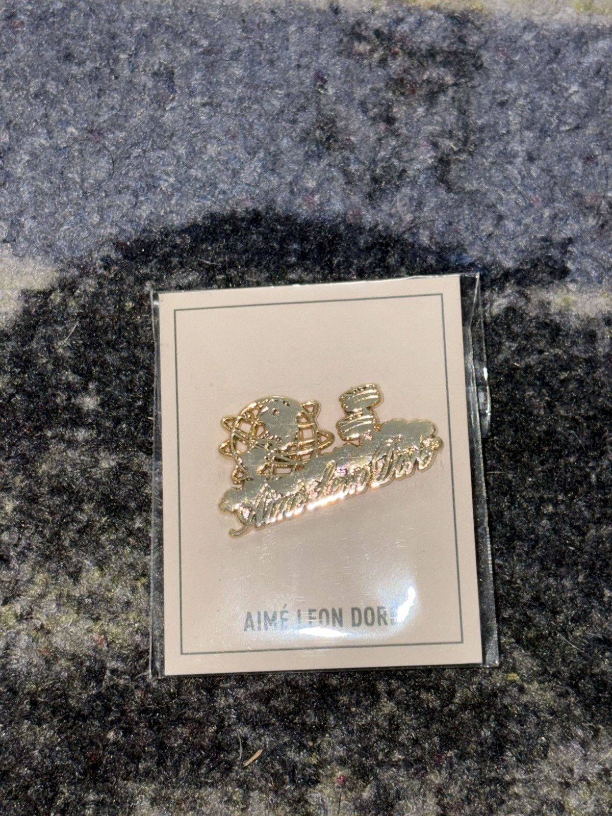 Aime Leon Dore Aime Leon Dore Unisphere Gold Pin Size ONE SIZE - 2 Thumbnail