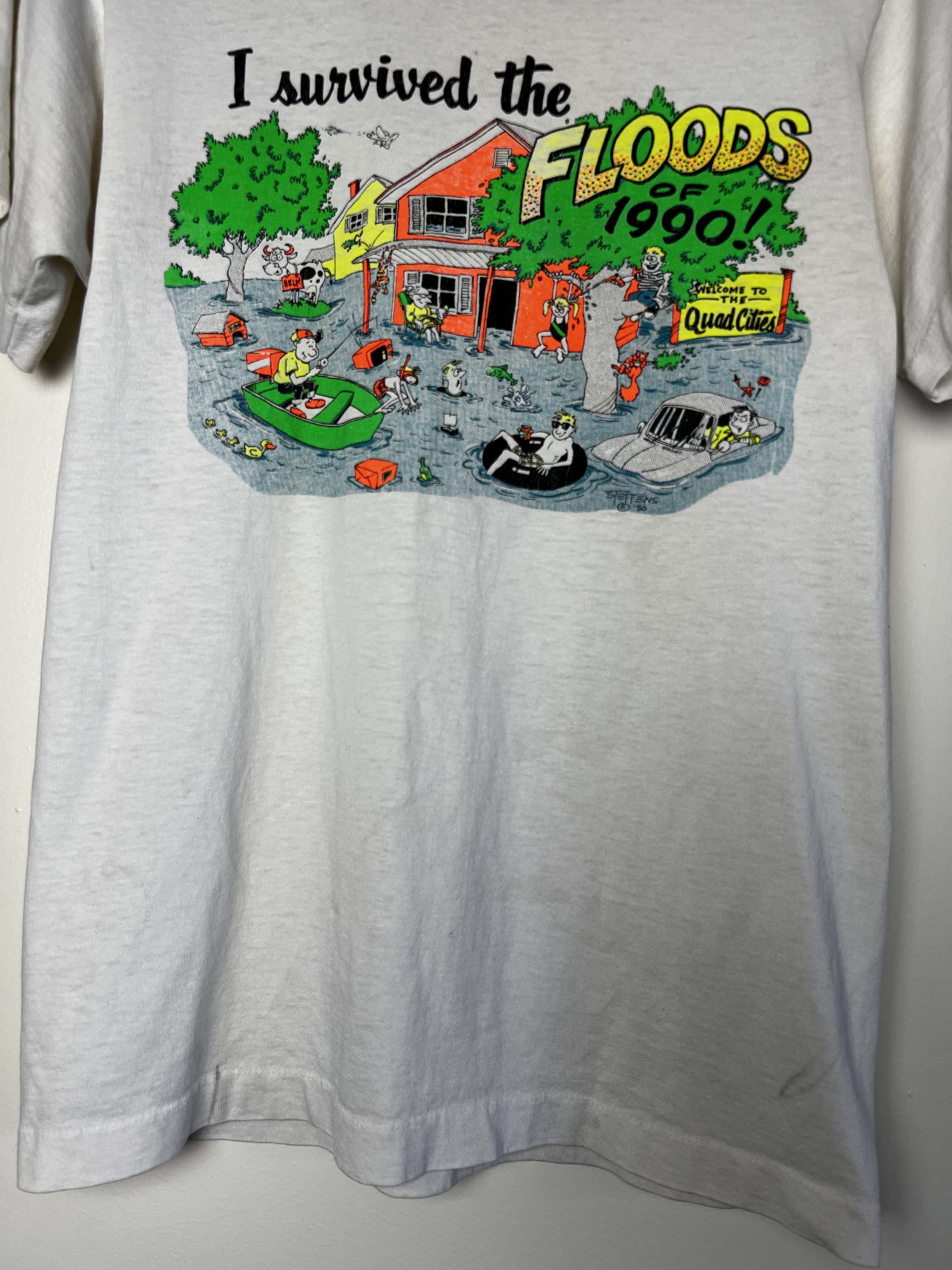 Vintage Vintage Screen Stars "I Survived the Floods of 1990" T-Shirt Size US M / EU 48-50 / 2 - 3 Thumbnail
