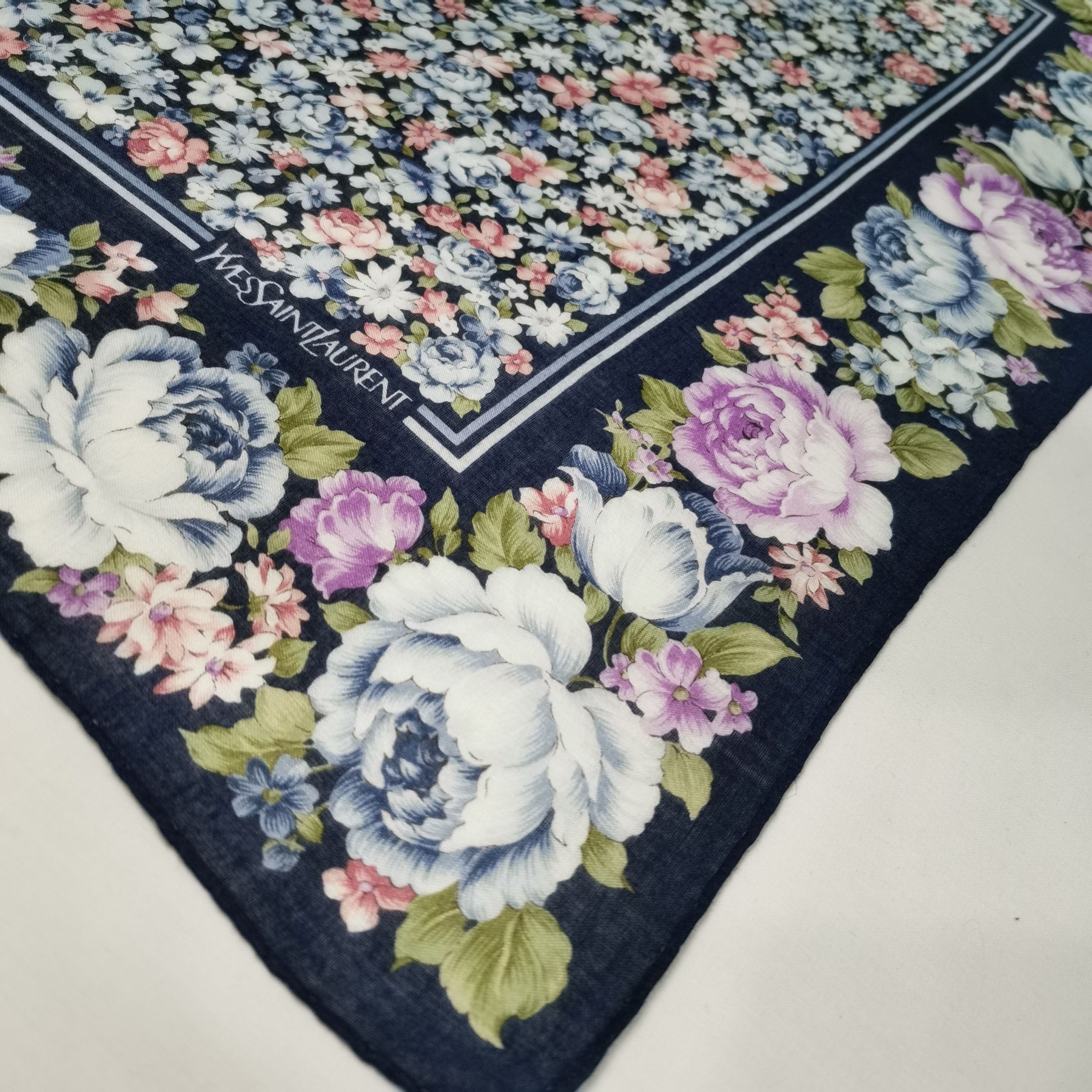 Yves Saint Laurent YVES SAINT LAURENT HANDKERCHIEF/ BANDANA/ SCARF Size ONE SIZE - 5 Thumbnail
