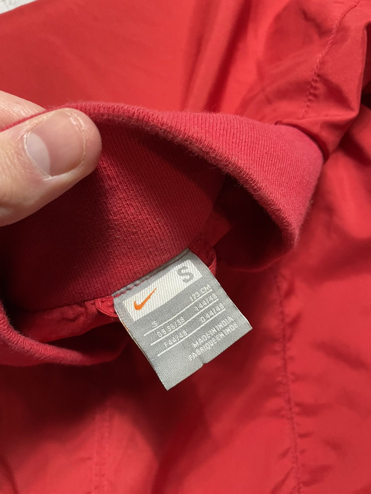 Nike Vintage Nylon Windbreaker Jacket Nike Manchester United Y2K Size US S / EU 44-46 / 1 - 9 Thumbnail