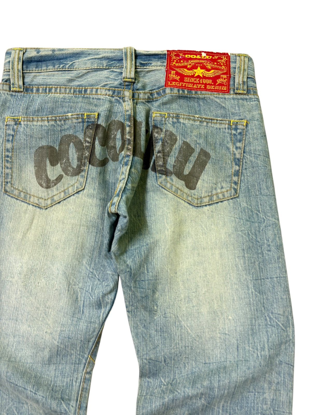 Japanese Brand Vintage COCOLULU Printed logo Distressed Acid Wash Denim Size US 31 - 13 Thumbnail