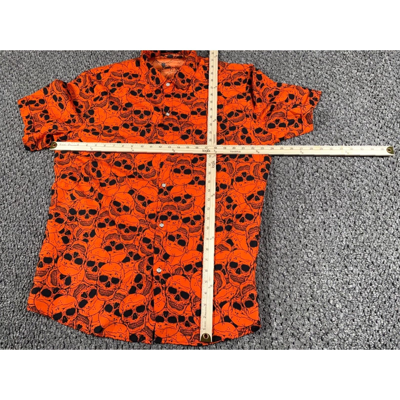 Etro VINTAGE Sslr Skull Print Shirt Adult XL Orange Black Geometric Grunge Retro Guitar Mens Button-Up Short Sleeve Poliester Size US XL / EU 56 / 4 - 6 Thumbnail