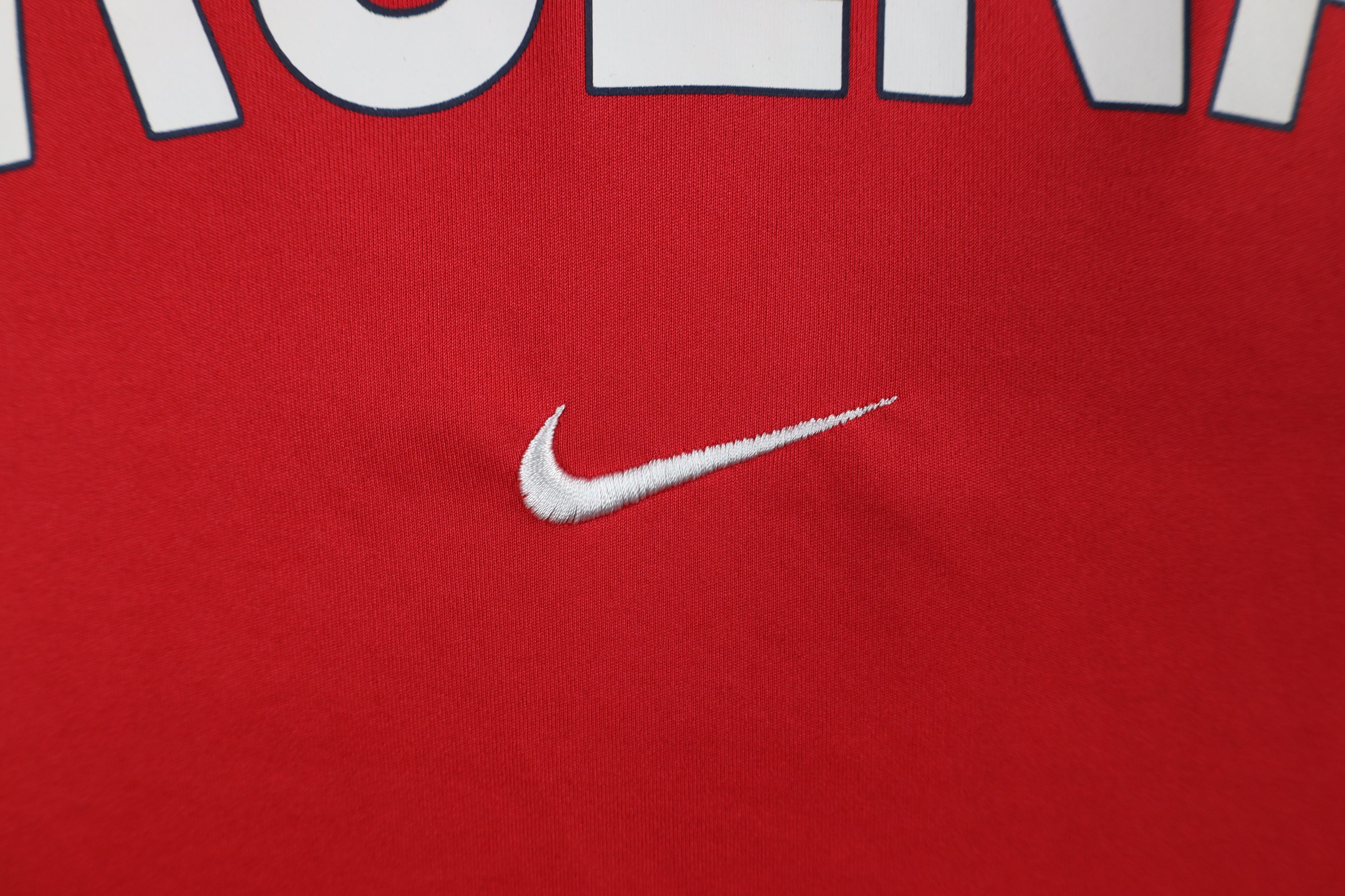 Nike × Vintage Vintage Nike Swoosh Arsenal FC Soccer Football T-Shirt Size US S / EU 44-46 / 1 - 5 Thumbnail