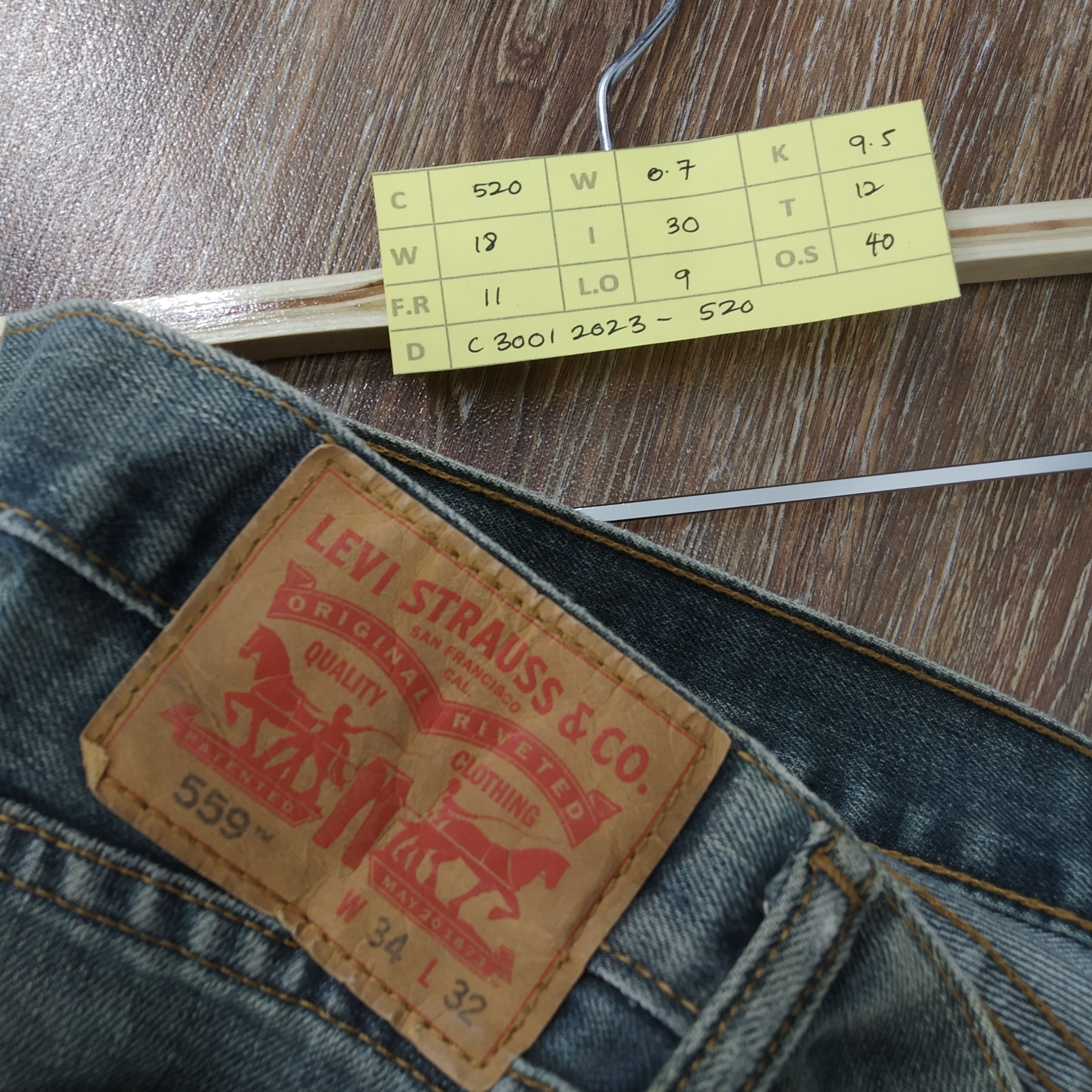 Jean Vintage Levi's 559 Single R Stone Wash Destroy Ripped Denim Size US 36 / EU 52 - 14 Thumbnail