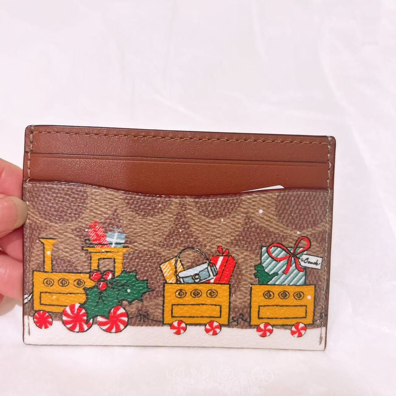 Coach Holiday Essential Card Case With Train CY305 Size ONE SIZE - 1 Thumbnail