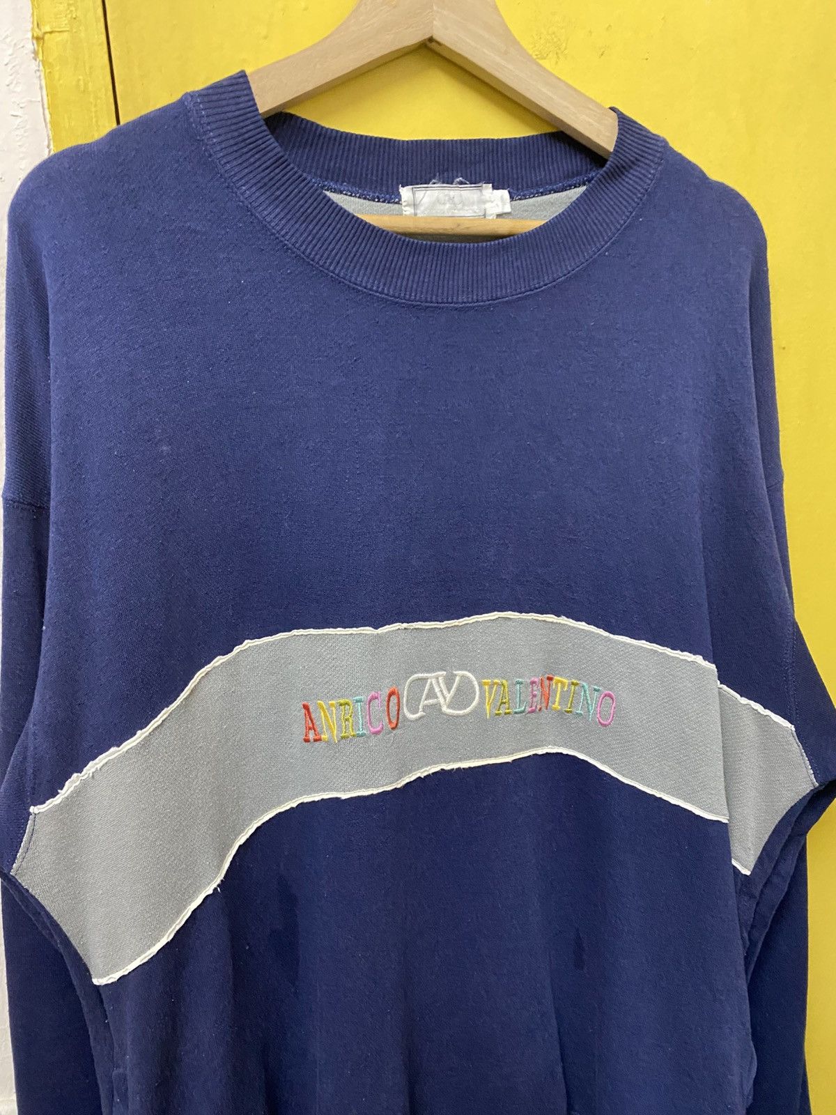 Valentino Vintage Anrico Valentino Sweatshirt Crewneck Size US L / EU 52-54 / 3 - 6 Thumbnail