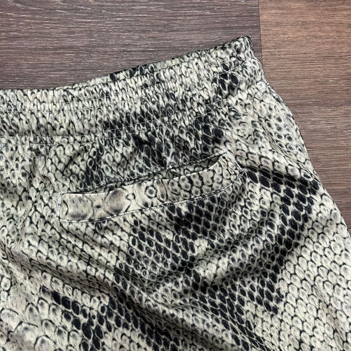 Stussy STUSSY BASIC SNAKE MESH SHORT - BONE Size US 32 / EU 48 - 9 Thumbnail
