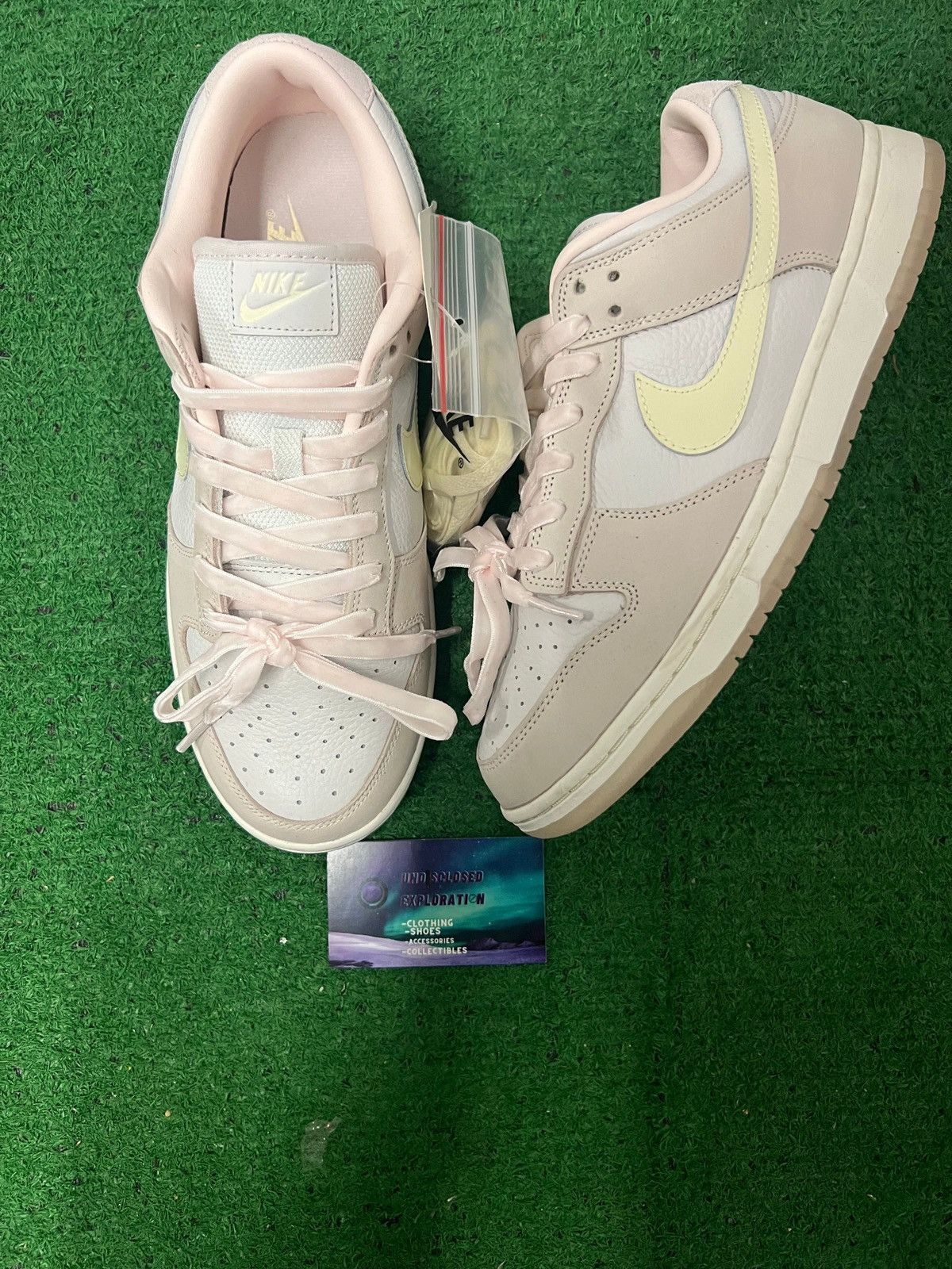 Nike Nike dunk low light soft pink Size US 9.5 / EU 42-43 - 1 Thumbnail