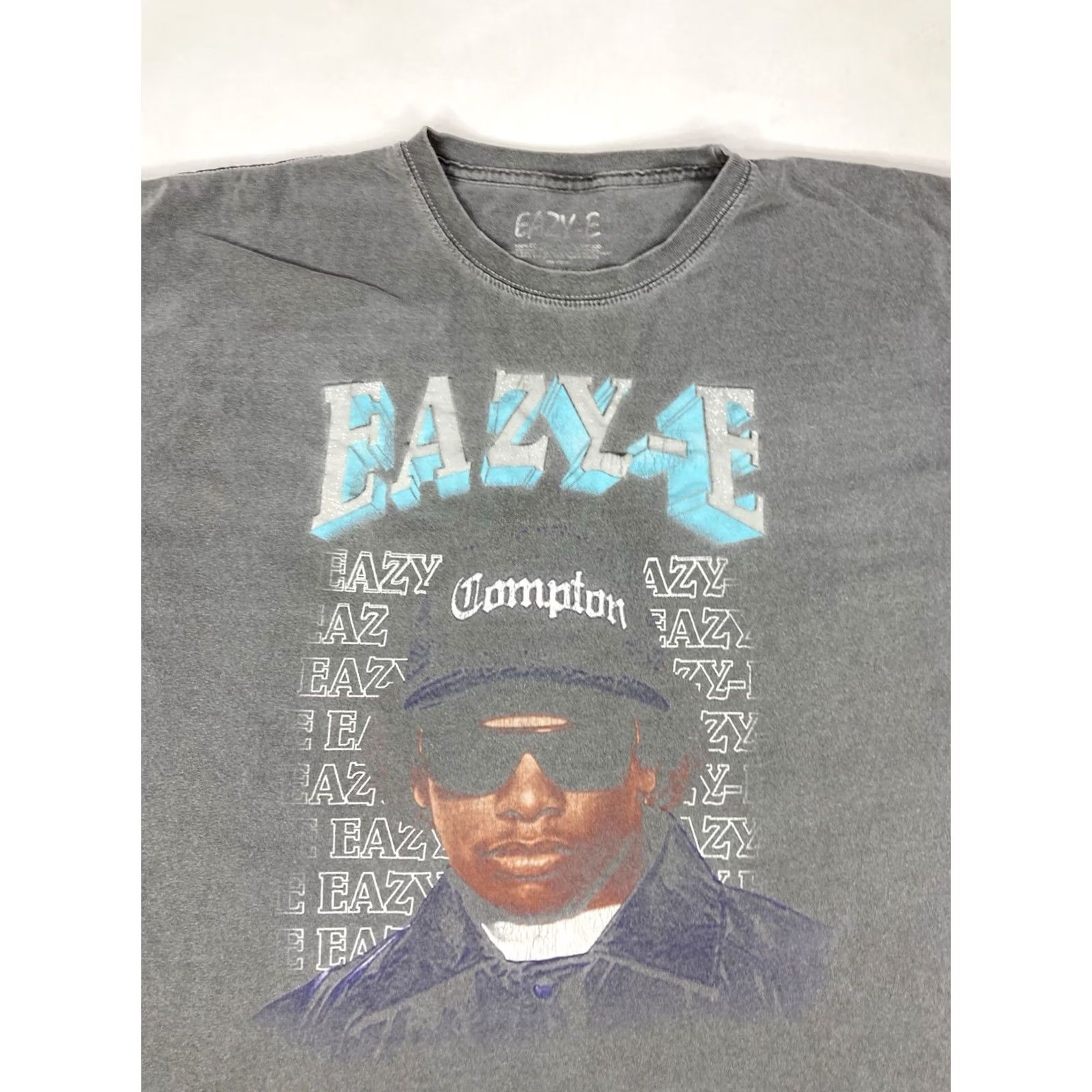 Vintage VINTAGE Eazy-E Graphic T-shirt Men XL Oversized Gray Short Sleeve Music Size US L / EU 52-54 / 3 - 2 Thumbnail
