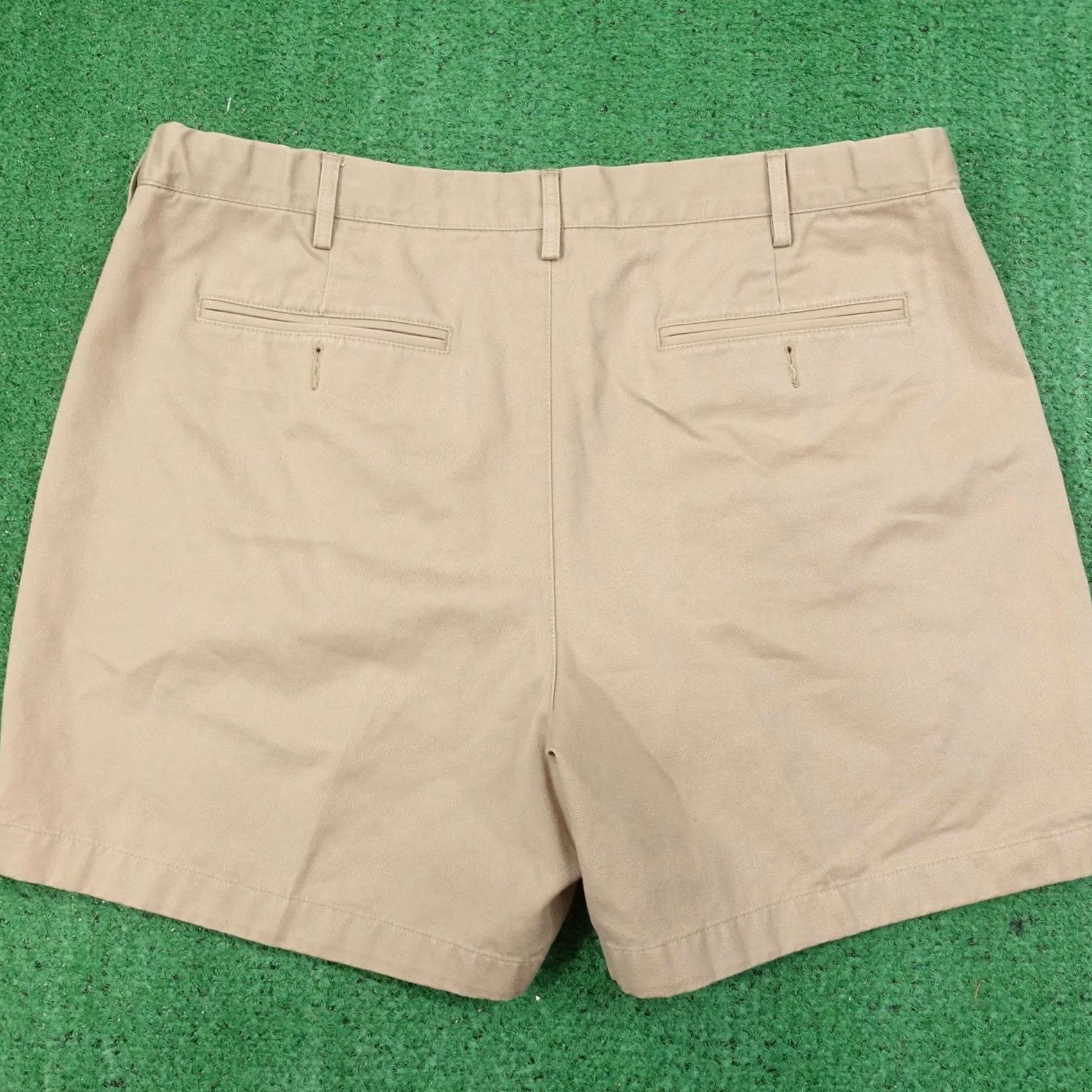 Lands' End Lands' End Mens Beige Chino Shorts Casual 40 Cotton 5 Inseam Traditional Fit Size US 40 / EU 56 - 3 Thumbnail