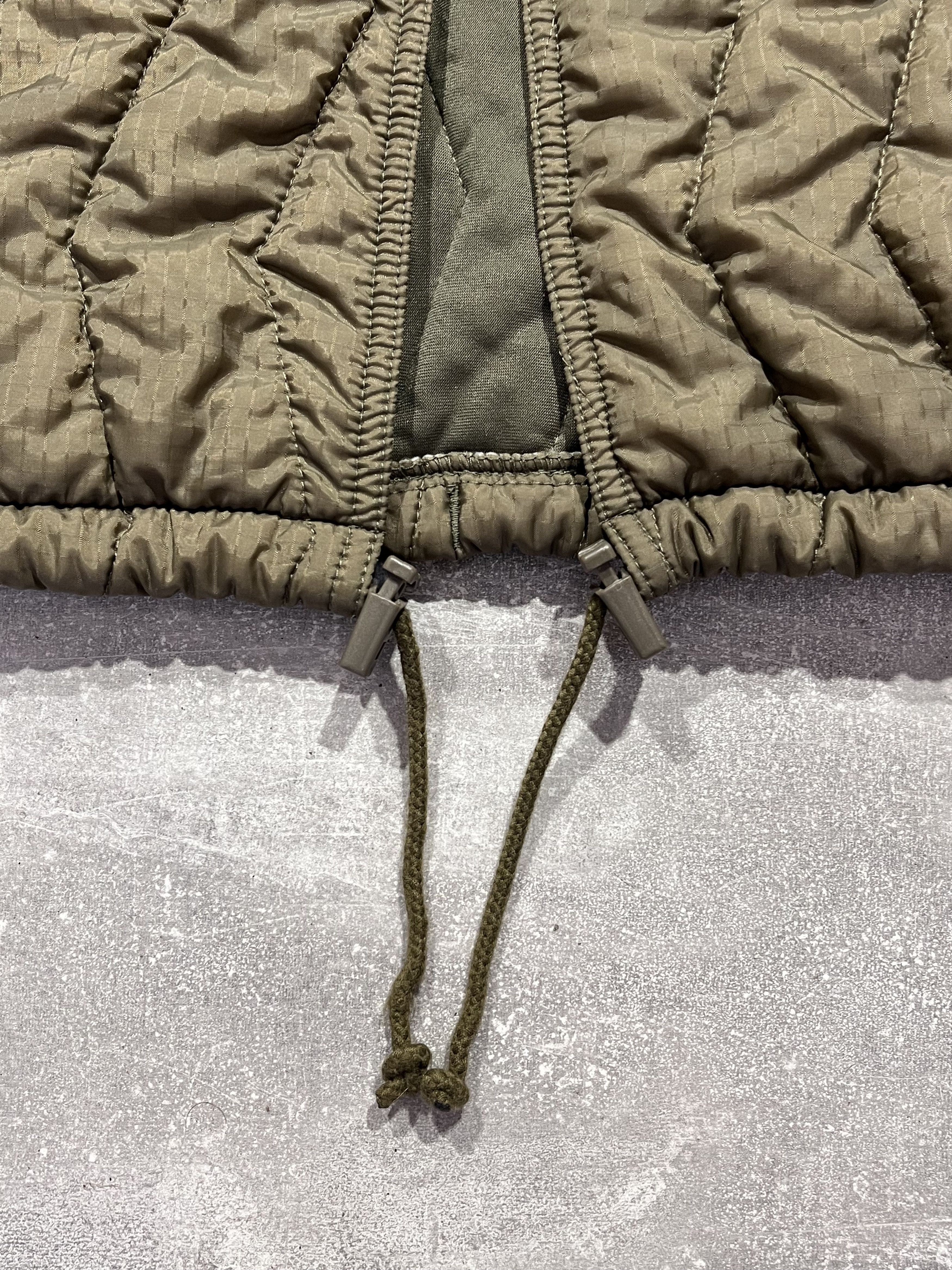 Other Vintage Very Old Army USA Quilted Jacket Y2k Style Size US XL / EU 56 / 4 - 9 Thumbnail