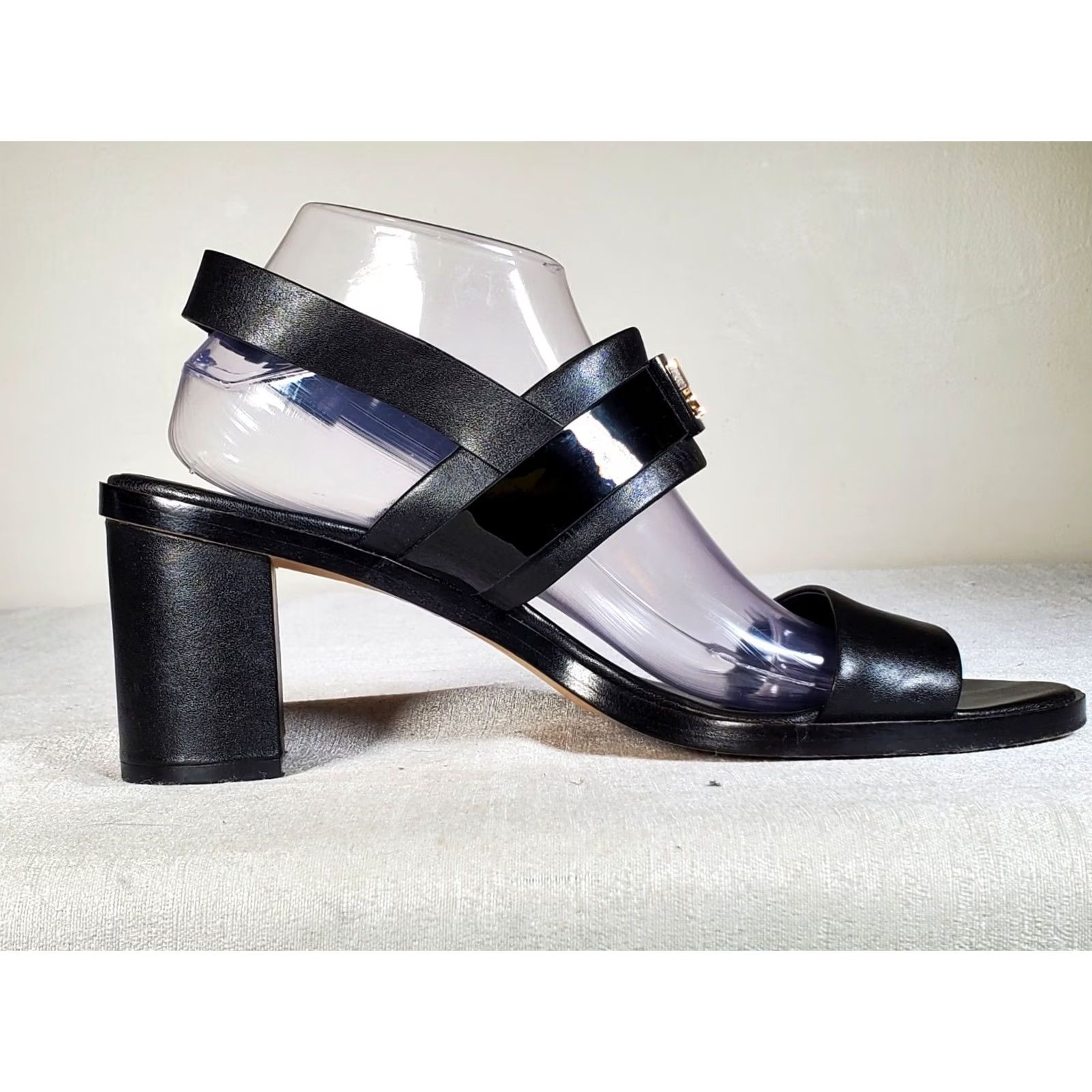 Tory Burch Tory Burch GiGi Slingback Block Heel Sandals Black Leather 10 Women US 10 M Strappy Buckle Logo Hardware Open Toe Casual Party/Cocktail Size US 10 / IT 40 - 4 Thumbnail
