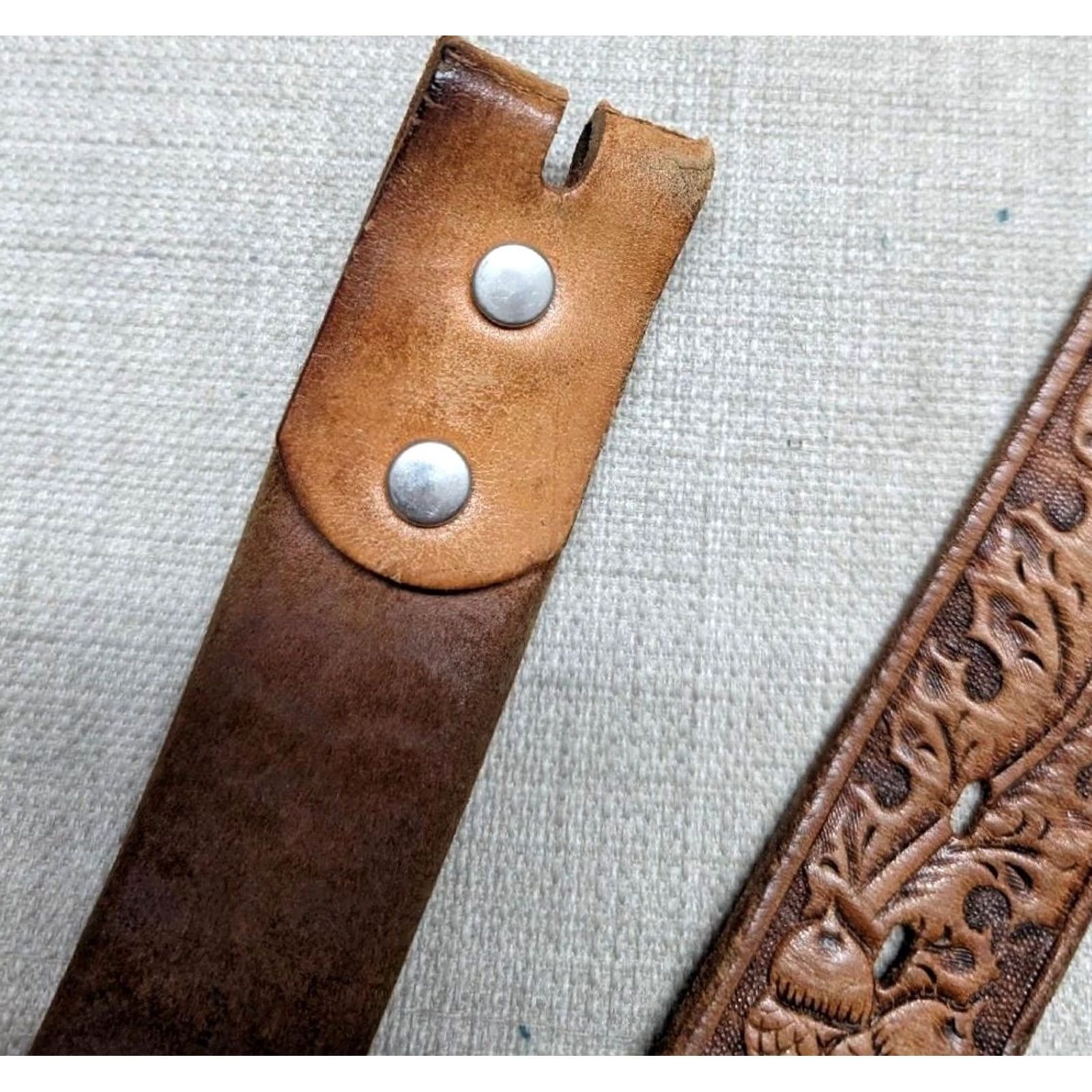 Vintage VINTAGE handcrafted browntooled COWHIDE leather WESTERN belt 38 Regular Men Buckle acorns Size 38 - 7 Thumbnail