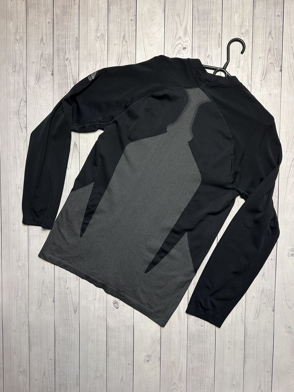 Nike ACG × Vintage Vintage Nike ACG long sleeve size L logo rare Size US L / EU 52-54 / 3 - 2 Thumbnail