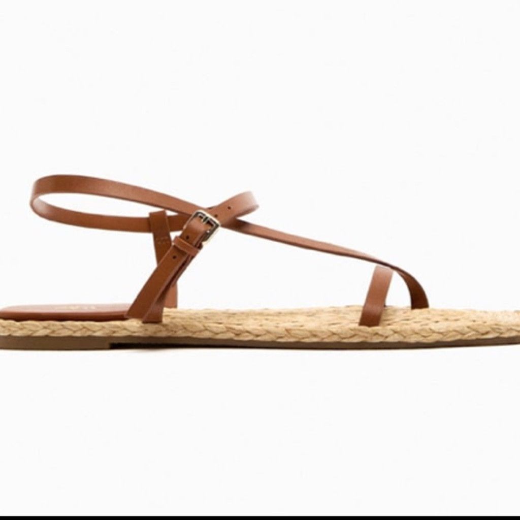 Zara 🤎 FLAT SANDALS WITH LEATHER STRAPS Size US 10 / IT 40 - 4 Thumbnail