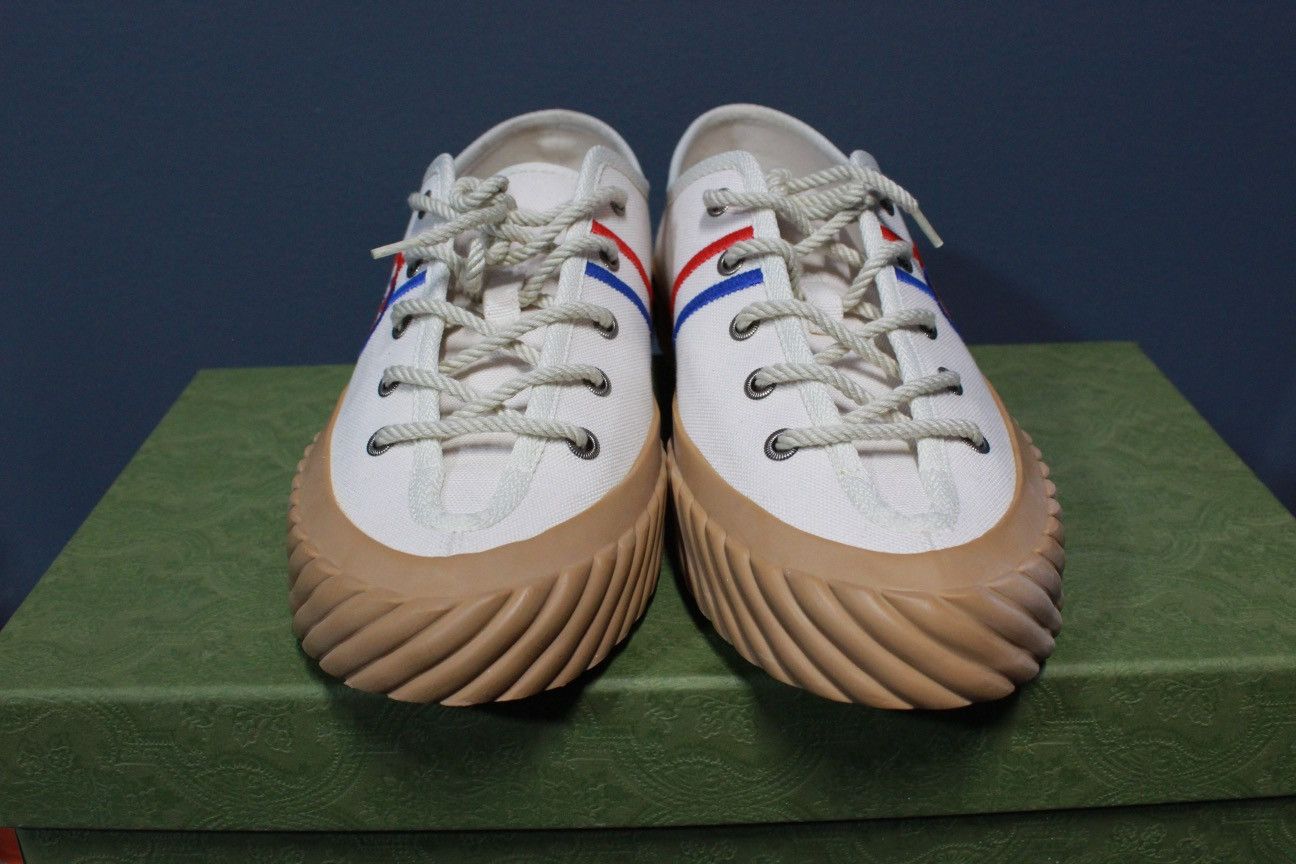 Gucci Men’s Interlocking G Sneaker Size US 8.5 / EU 41-42 - 2 Thumbnail