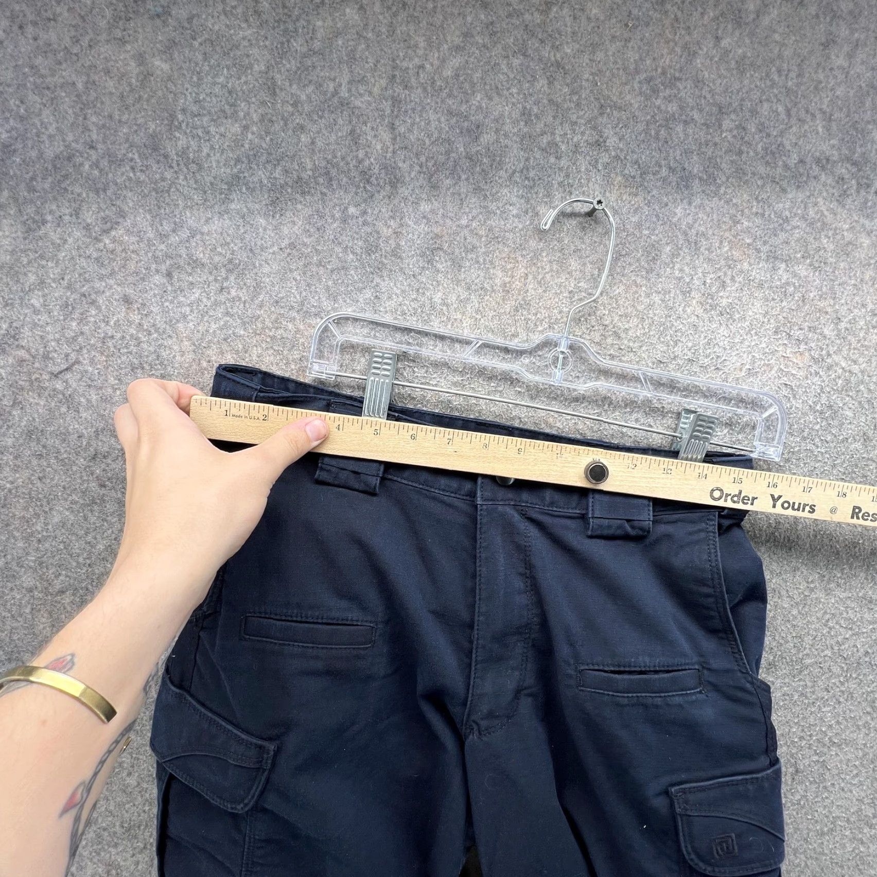 Vintage 5.11 Tactical Pants Mens 30x30 Blue Cargo Canvas Relaxed Fit Workwear Outdoor Pants Mens Blue Cargo Pocket Activated for Utility Size US 30 / EU 46 - 3 Thumbnail