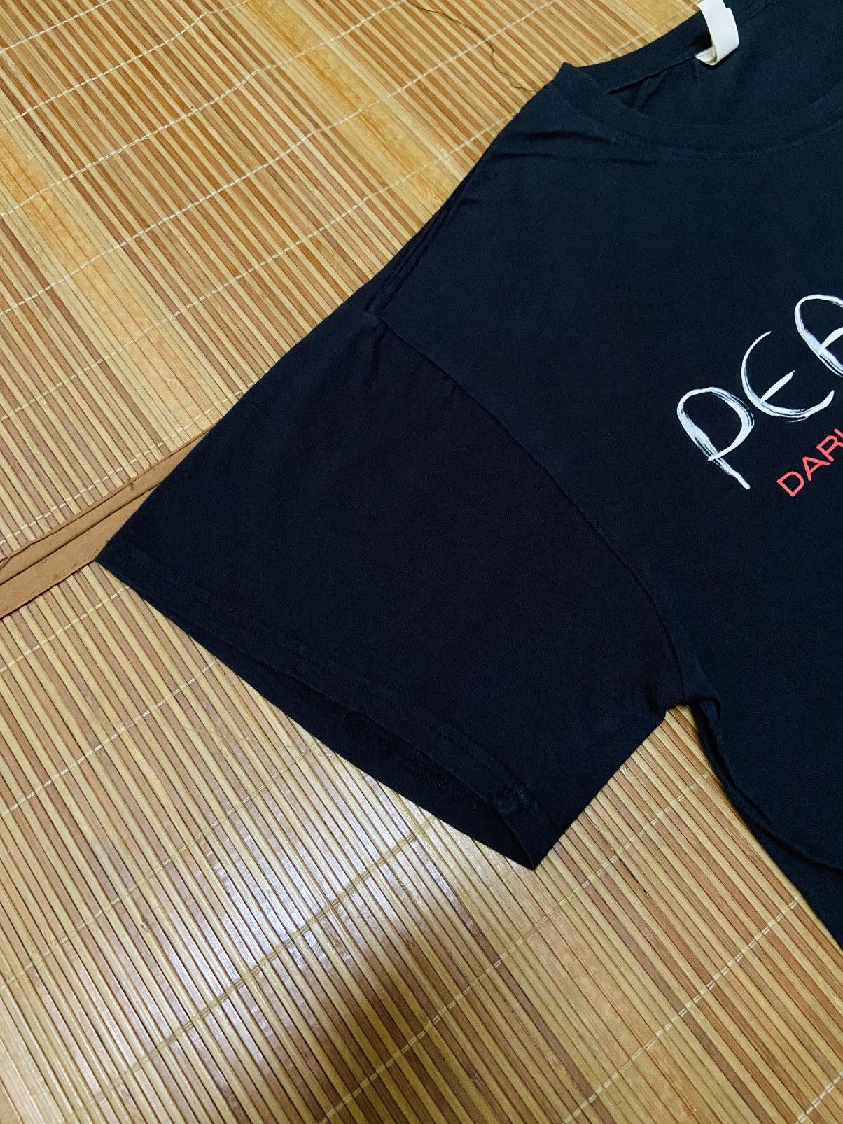 Band Tees PEARL JAM DARK MATTERS WORLD TOUR 24 Size US L / EU 52-54 / 3 - 9 Thumbnail