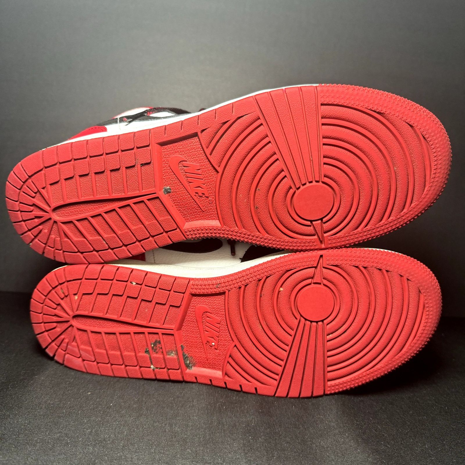 Jordan Brand × Nike Size 7 - Nike Air Jordan 1 Low GS Black Toe Men's Shoes Size US 7 / EU 40 - 6 Thumbnail