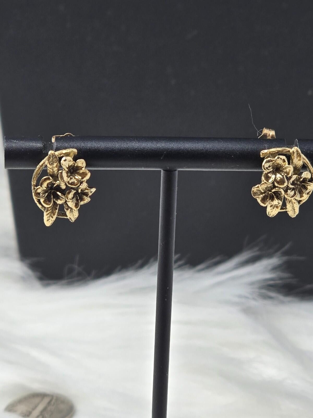 Other 14K Yellow Gold 3D Floral Bouquet Stud Earrings 3.5g Estate Size ONE SIZE - 1 Thumbnail